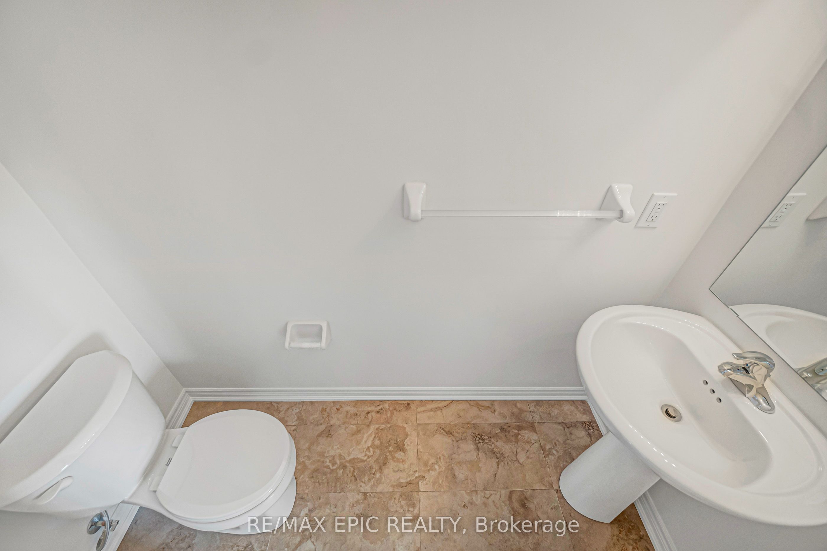 179 Vine Cliff Boulevard Property Photo 16