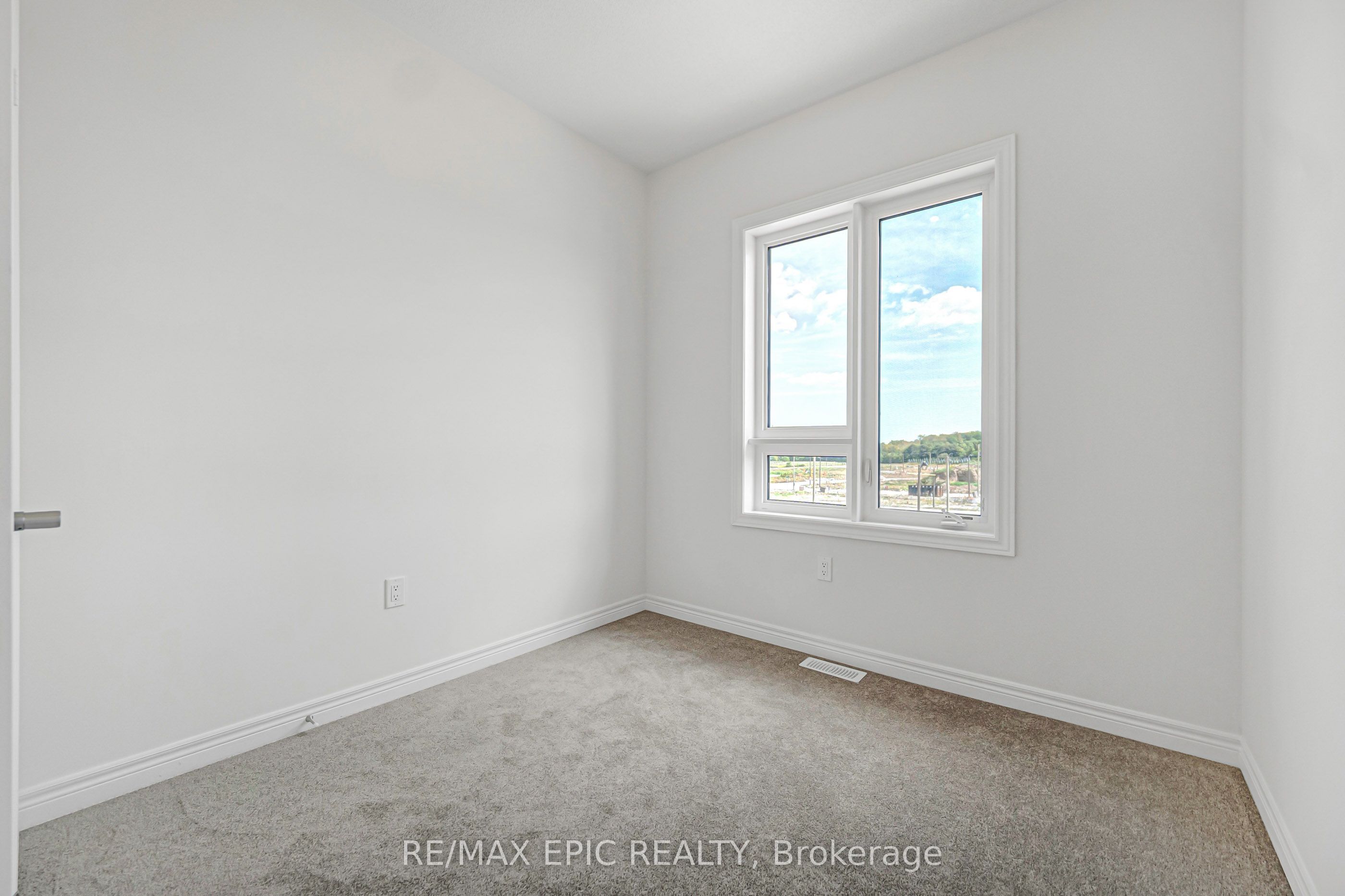 179 Vine Cliff Boulevard Property Photo 31