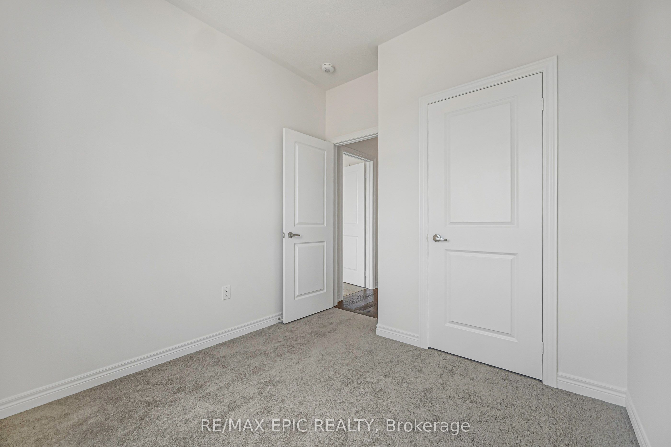 179 Vine Cliff Boulevard Property Photo 33