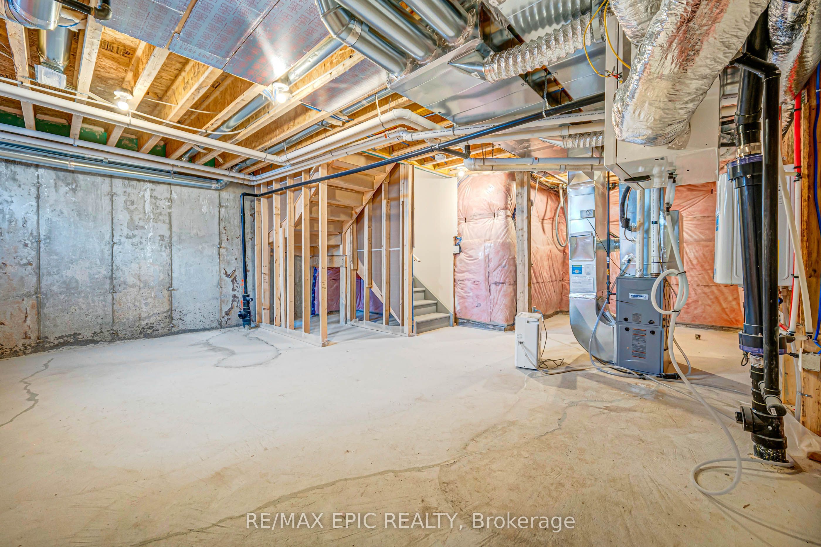 179 Vine Cliff Boulevard Property Photo 44
