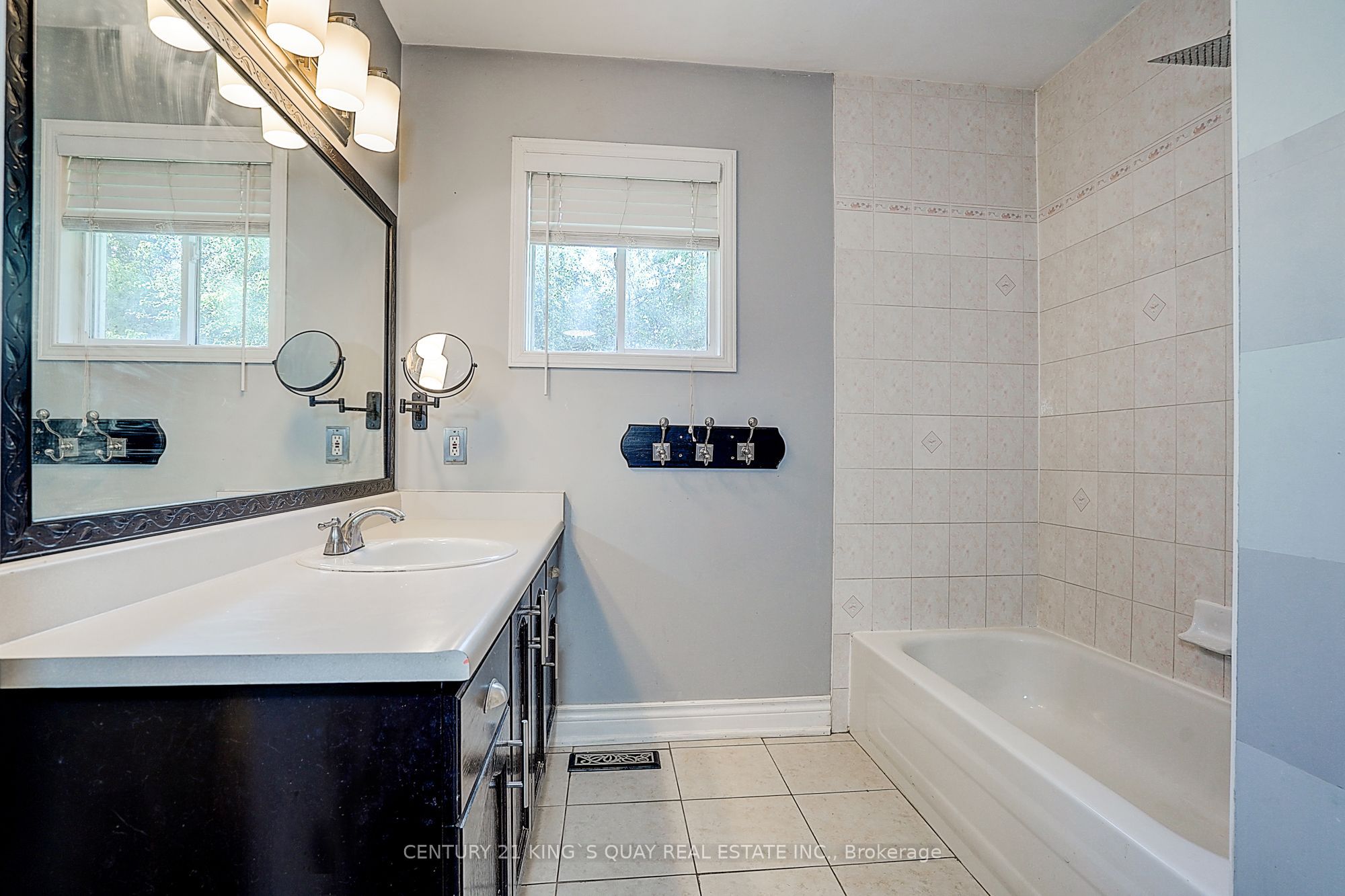 27 Windy Shore Drive Property Photo 35