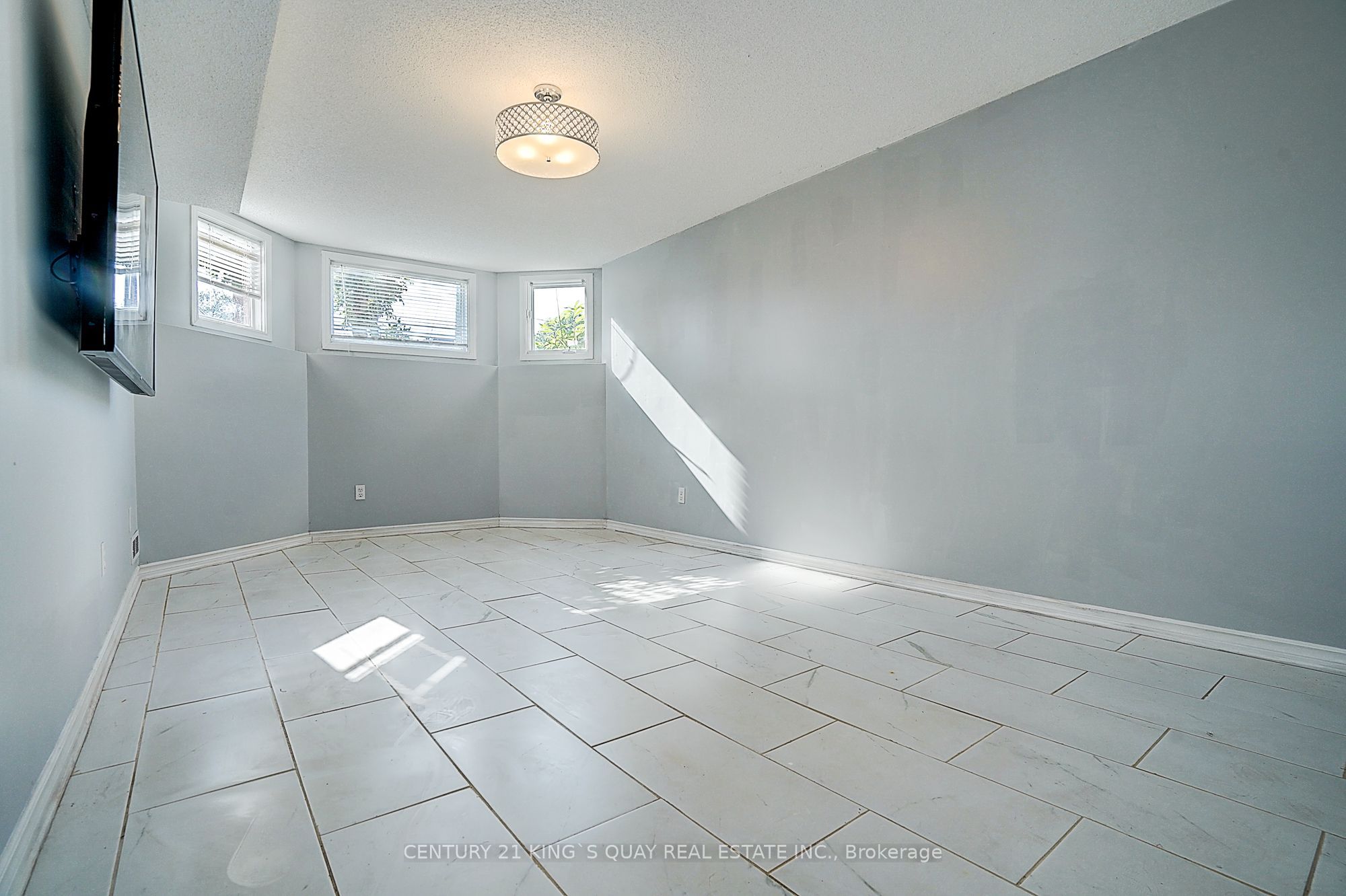 27 Windy Shore Drive Property Photo 39