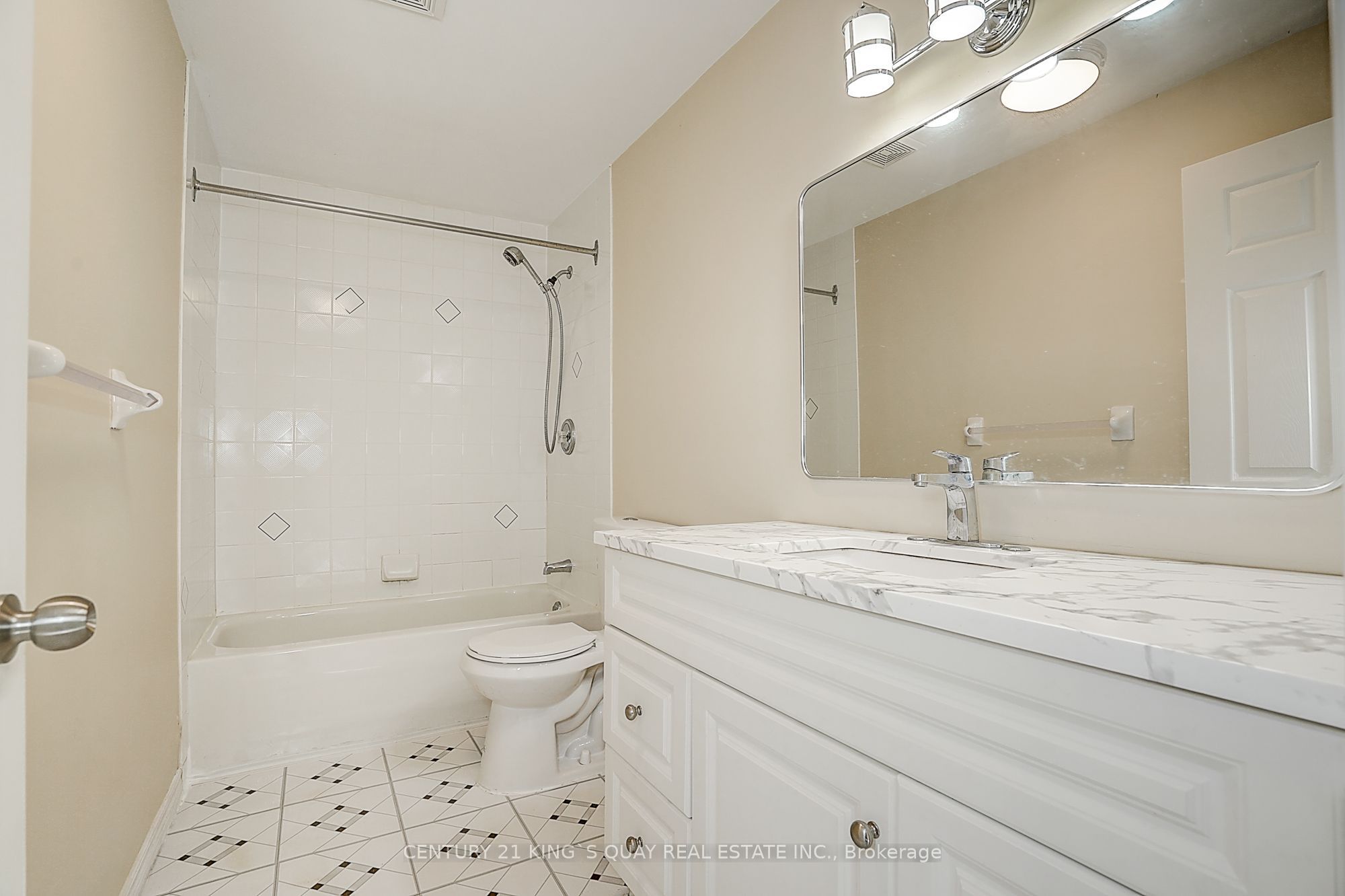 27 Windy Shore Drive Property Photo 41
