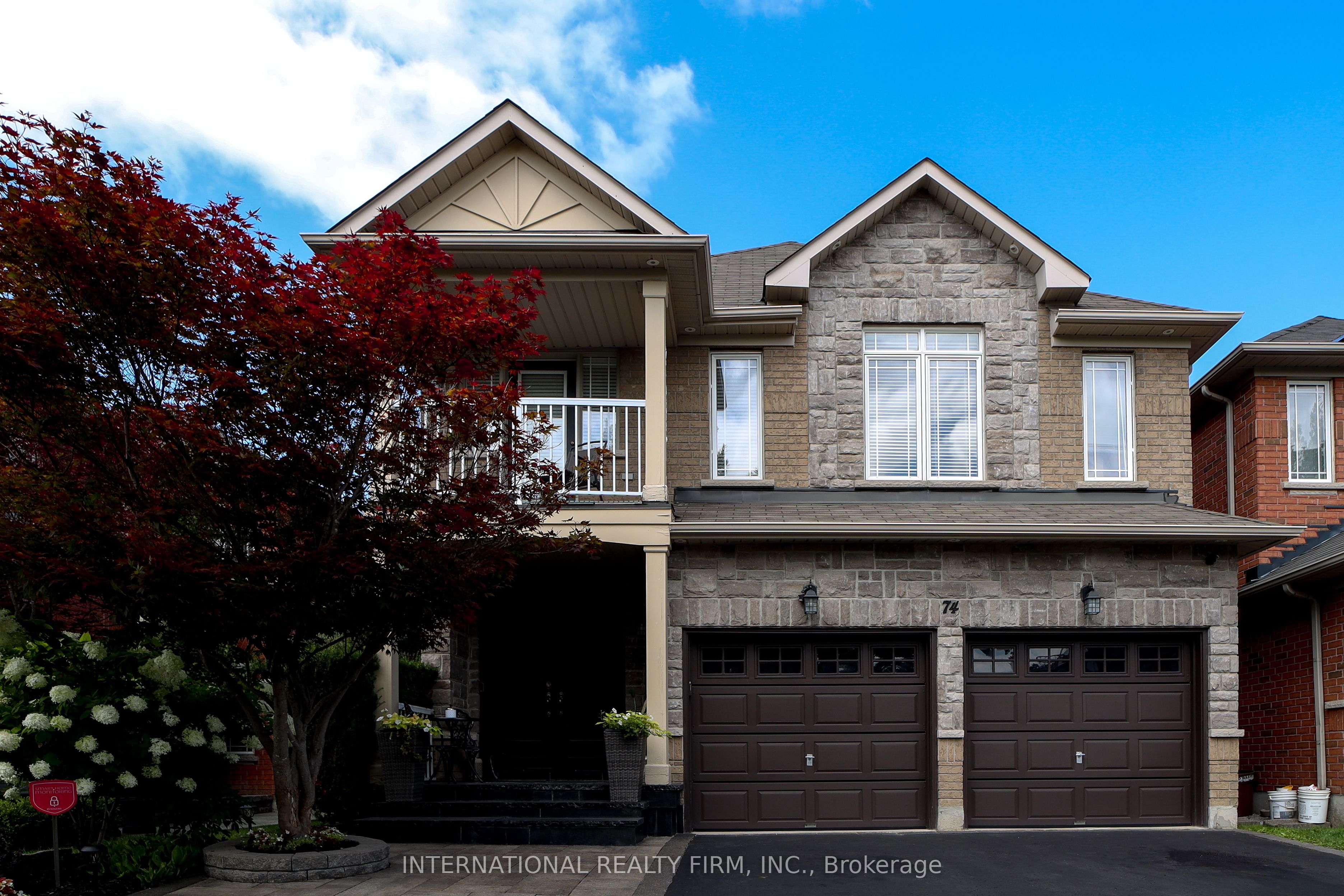 74 Regatta Avenue Property Photo 1