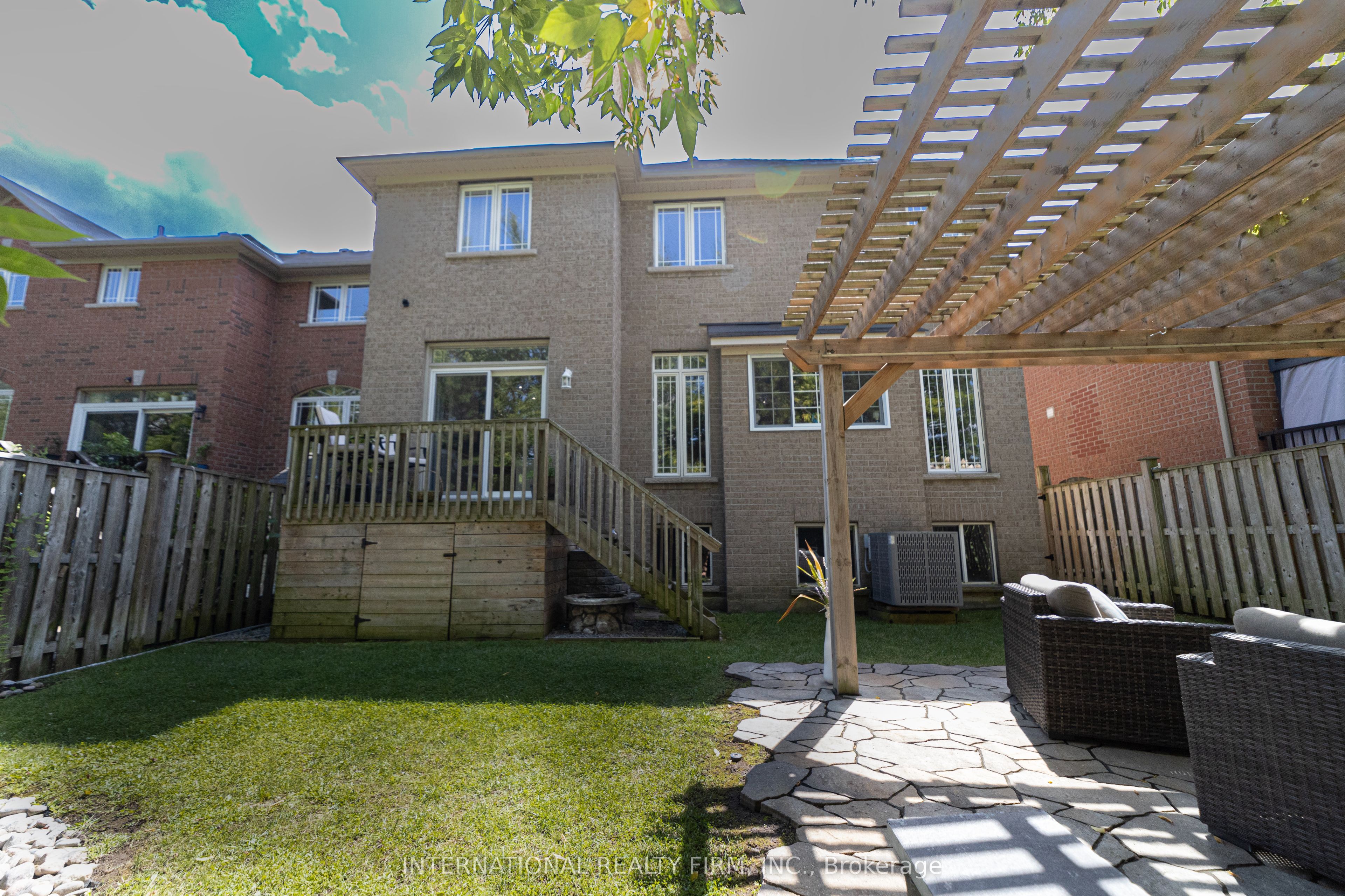 74 Regatta Avenue Property Photo 25
