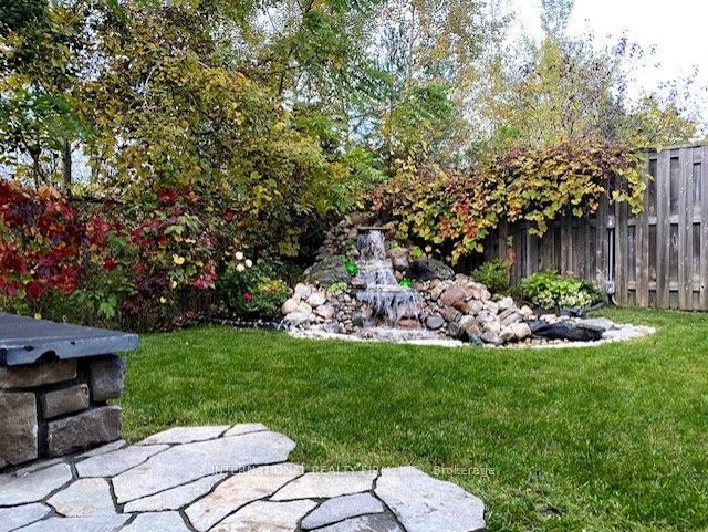 74 Regatta Avenue Property Photo 30
