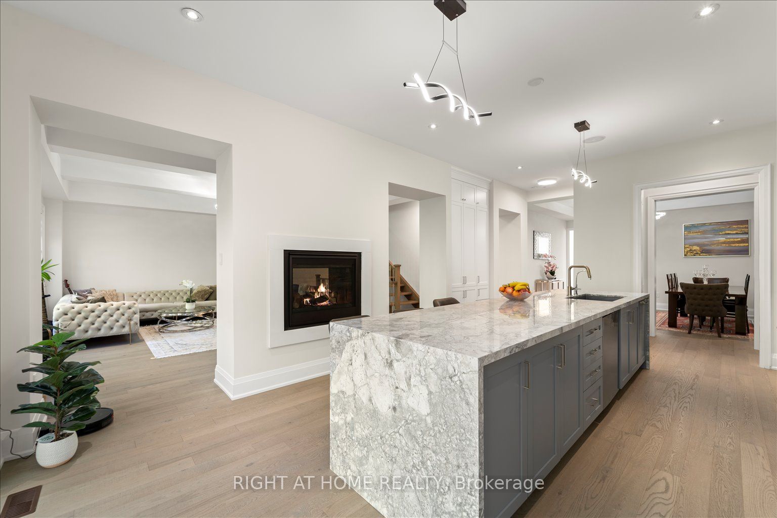121 Milky Way Drive Property Photo 11