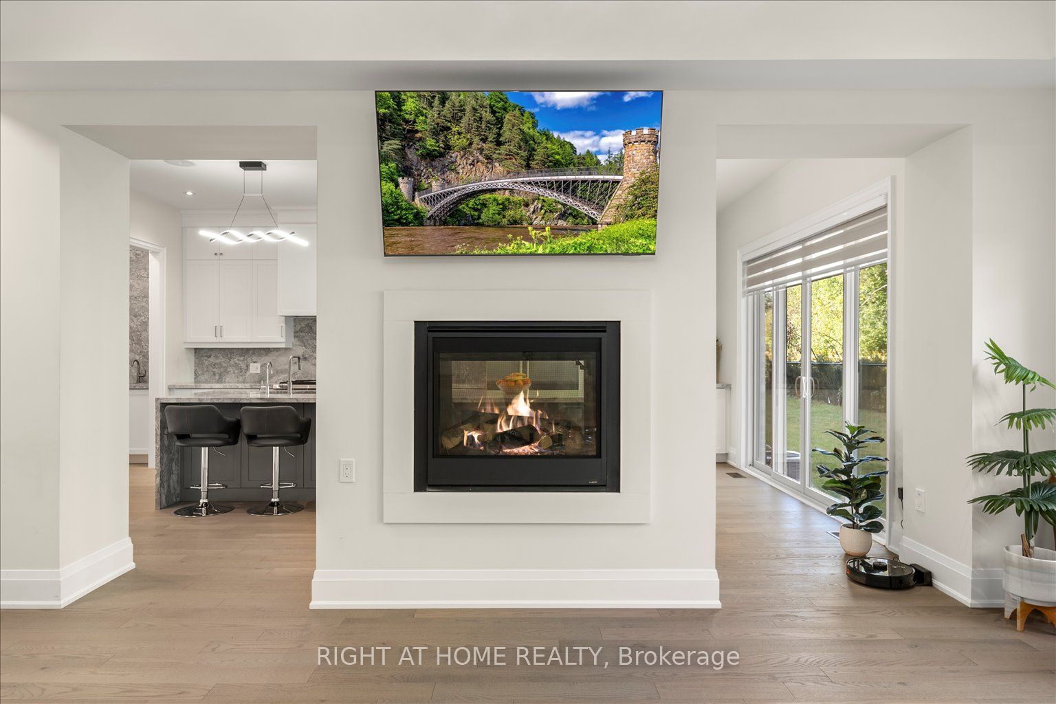 121 Milky Way Drive Property Photo 12