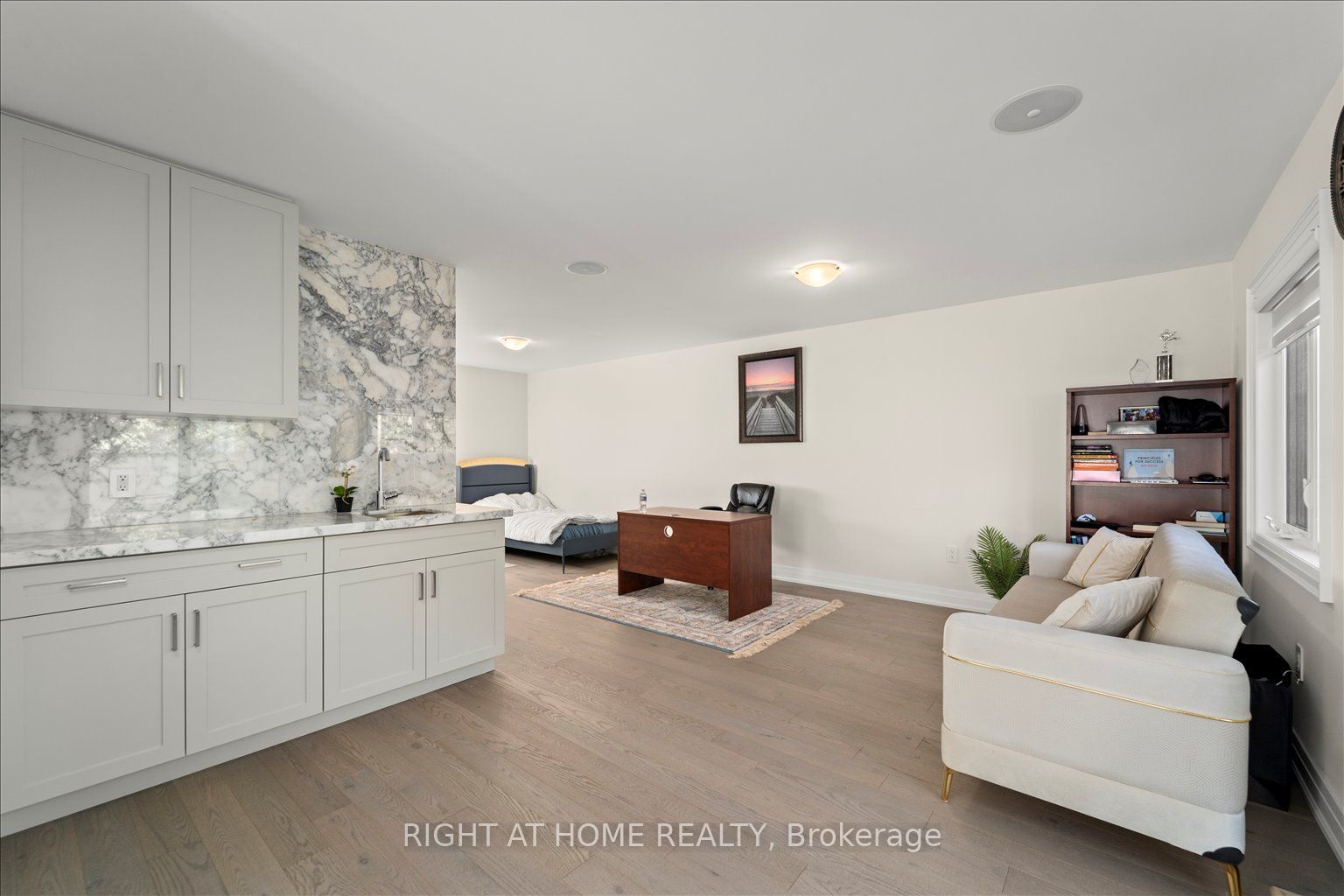 121 Milky Way Drive Property Photo 35
