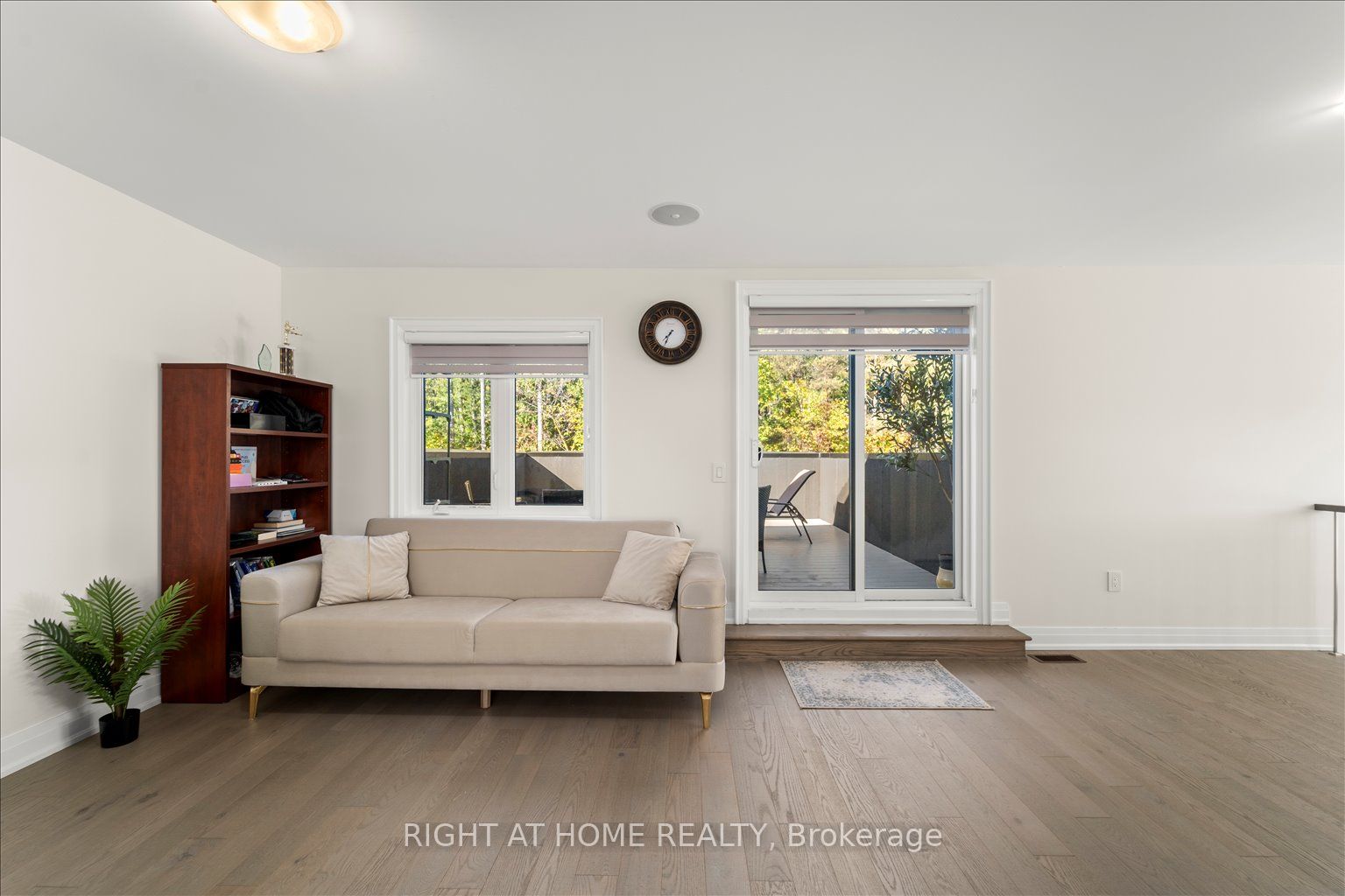 121 Milky Way Drive Property Photo 37