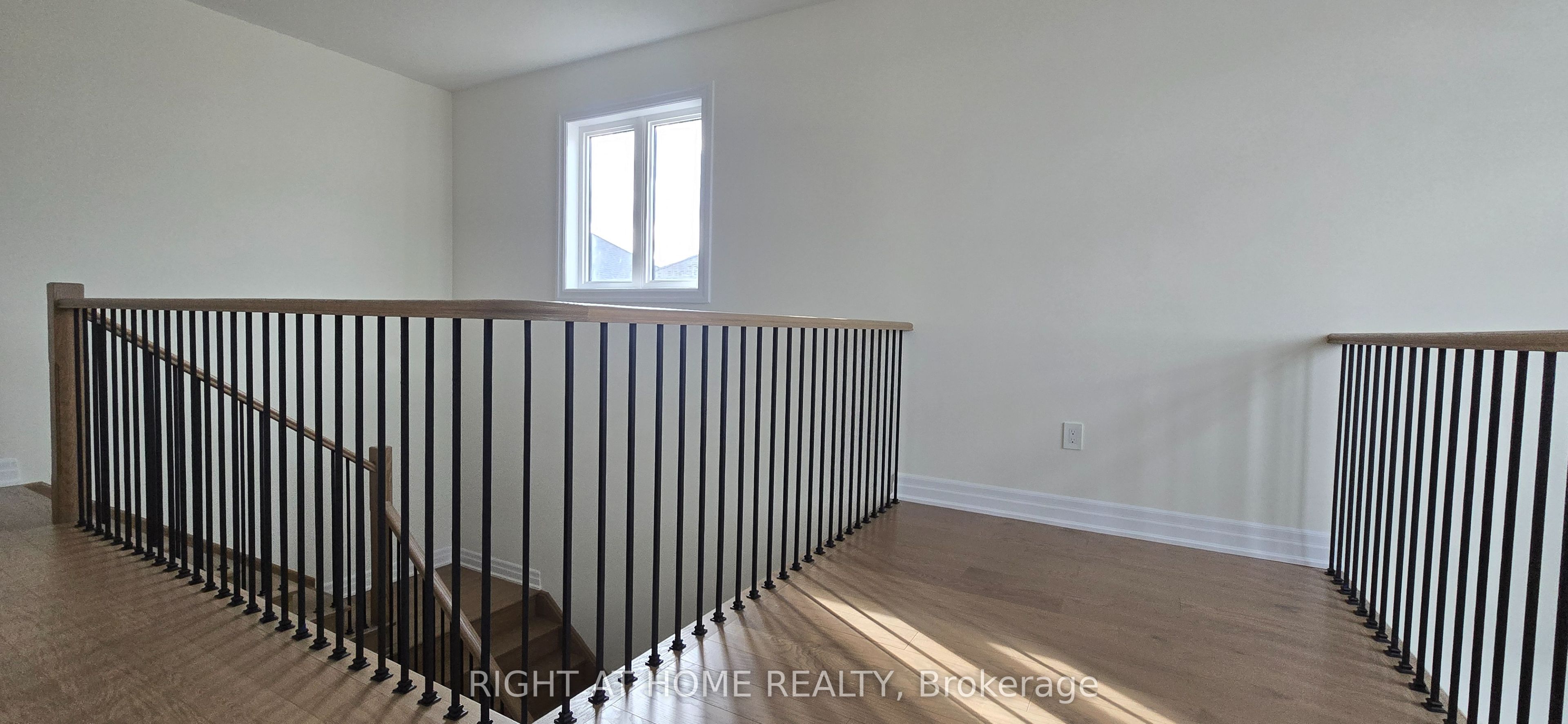4 Max Bulmer Court Property Photo 17