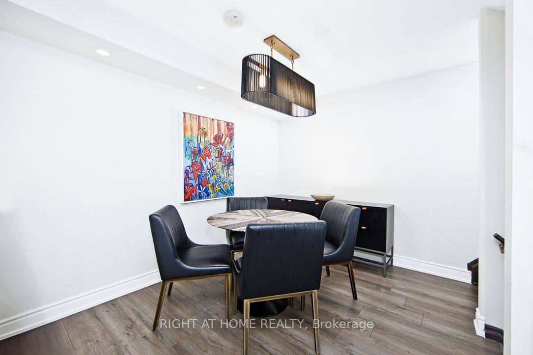 269 Milestone Crescent Property Photo 6