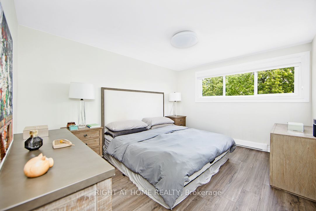 269 Milestone Crescent Property Photo 12