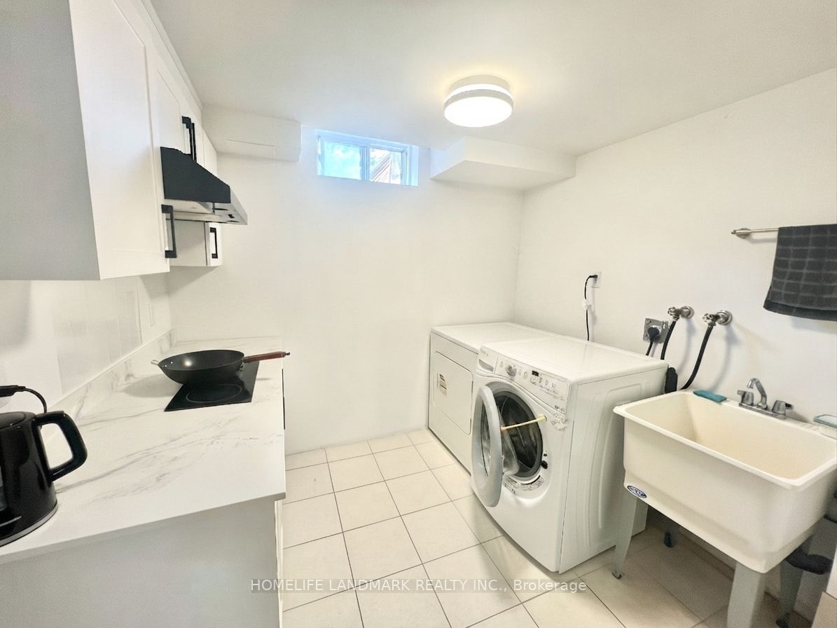 8 Baffin Court Property Photo 11