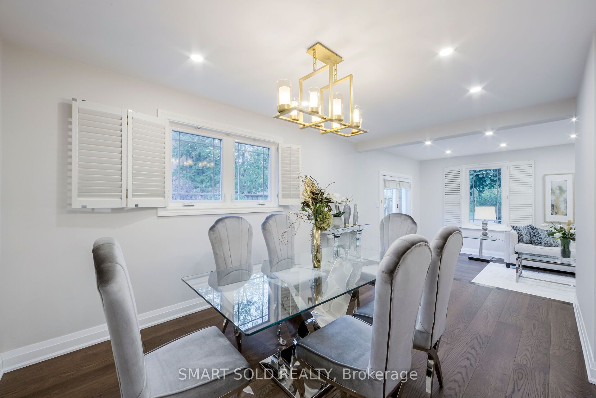 1 Tiffany Gate Property Photo 12