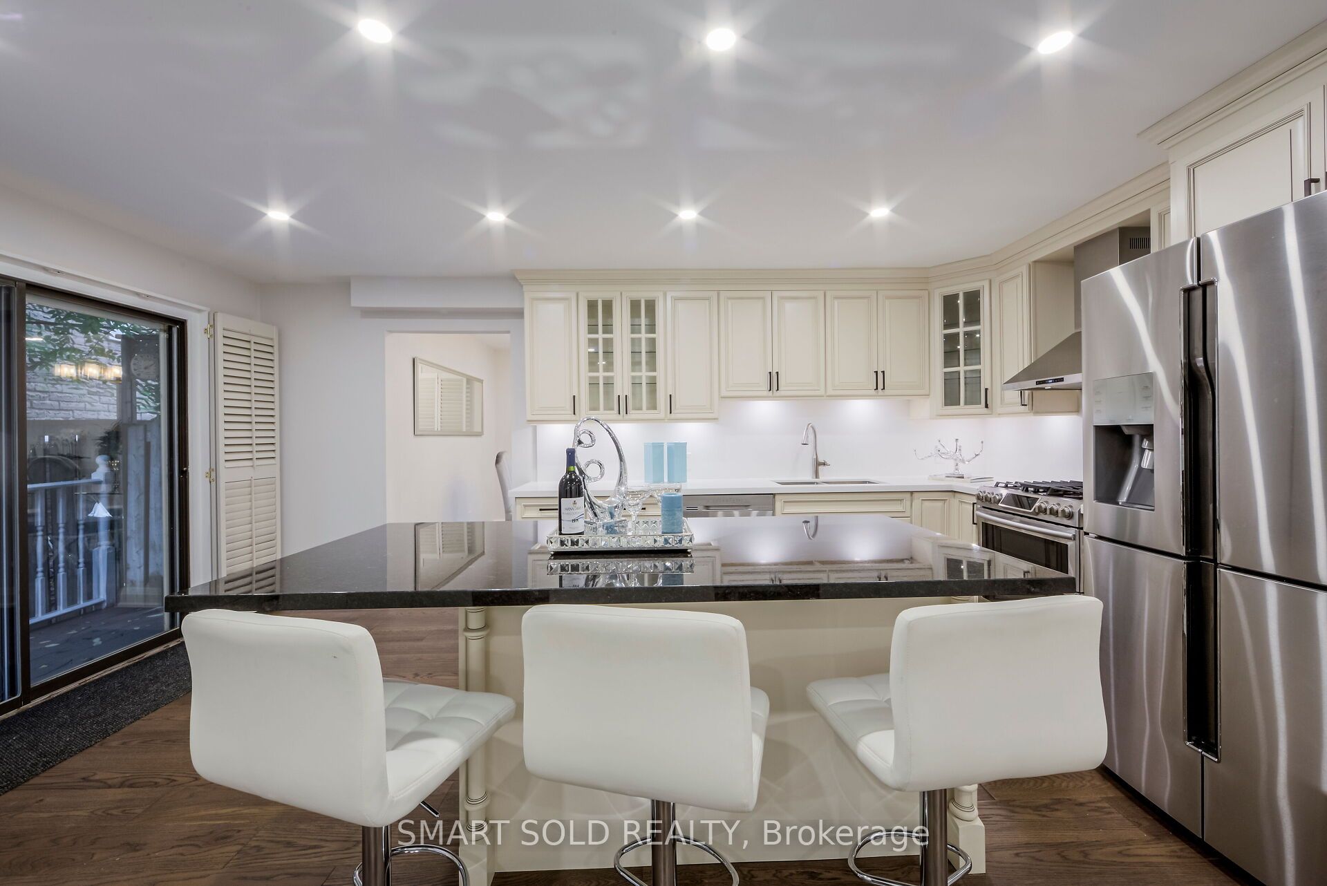 1 Tiffany Gate Property Photo 19