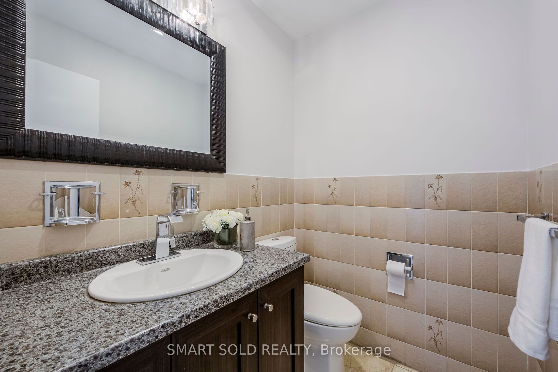 1 Tiffany Gate Property Photo 24