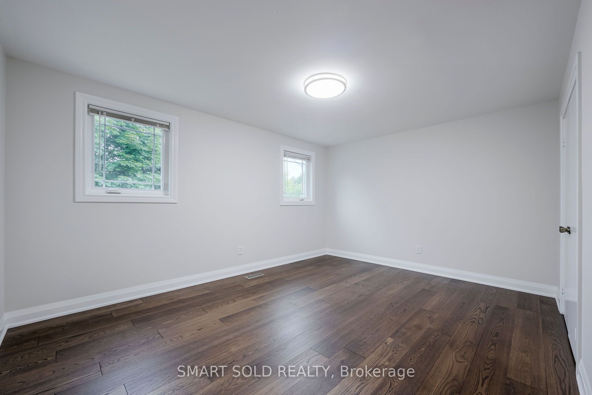 1 Tiffany Gate Property Photo 35