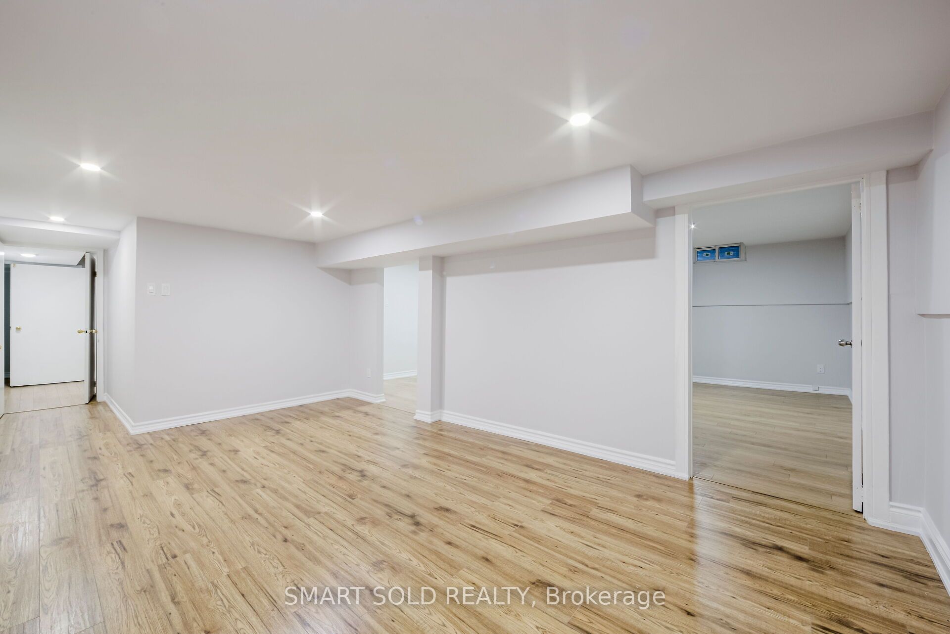1 Tiffany Gate Property Photo 40