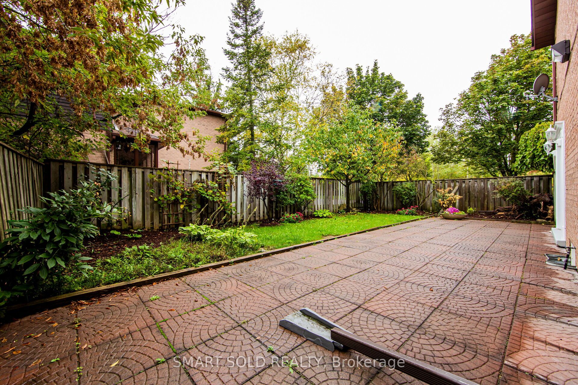 1 Tiffany Gate Property Photo 48