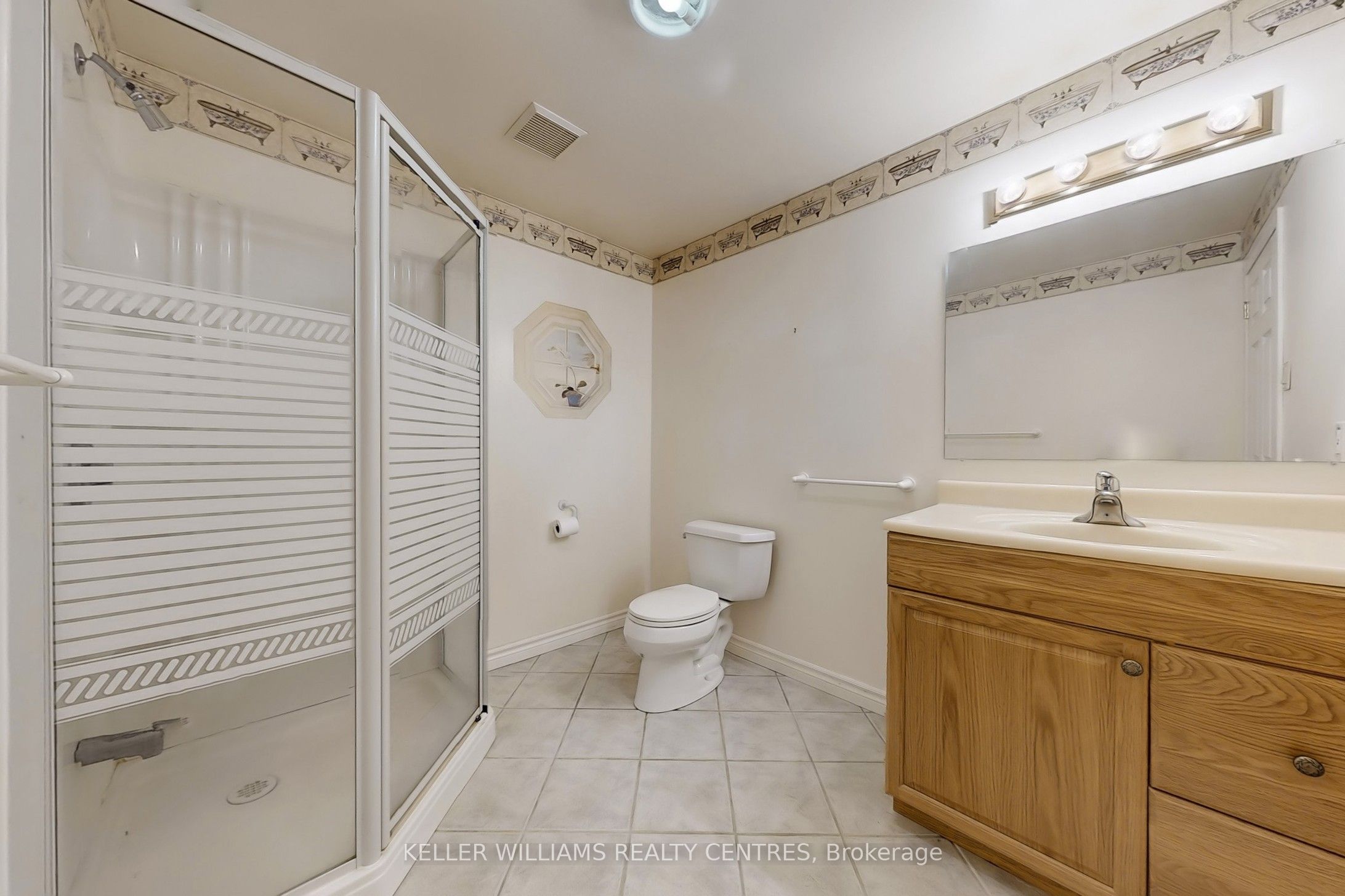 27 Hawthorne Lane Property Photo 27