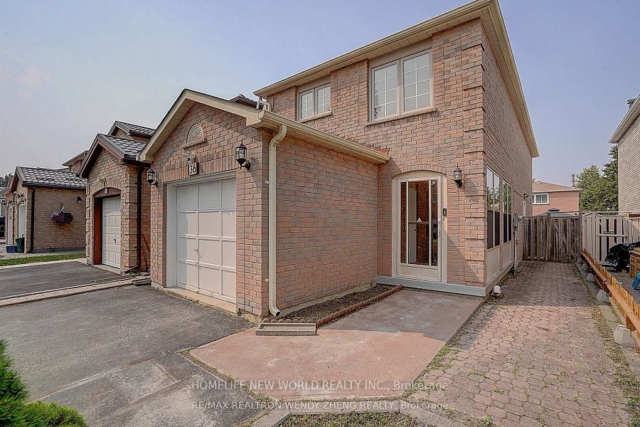36 Chloe Crescent Property Photo 2