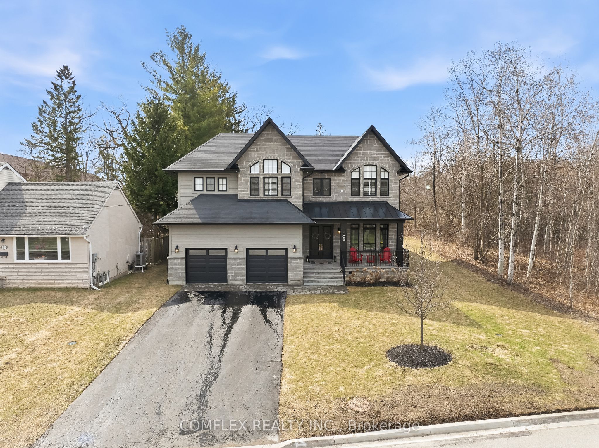 108 Avenue Road Property Photo 2