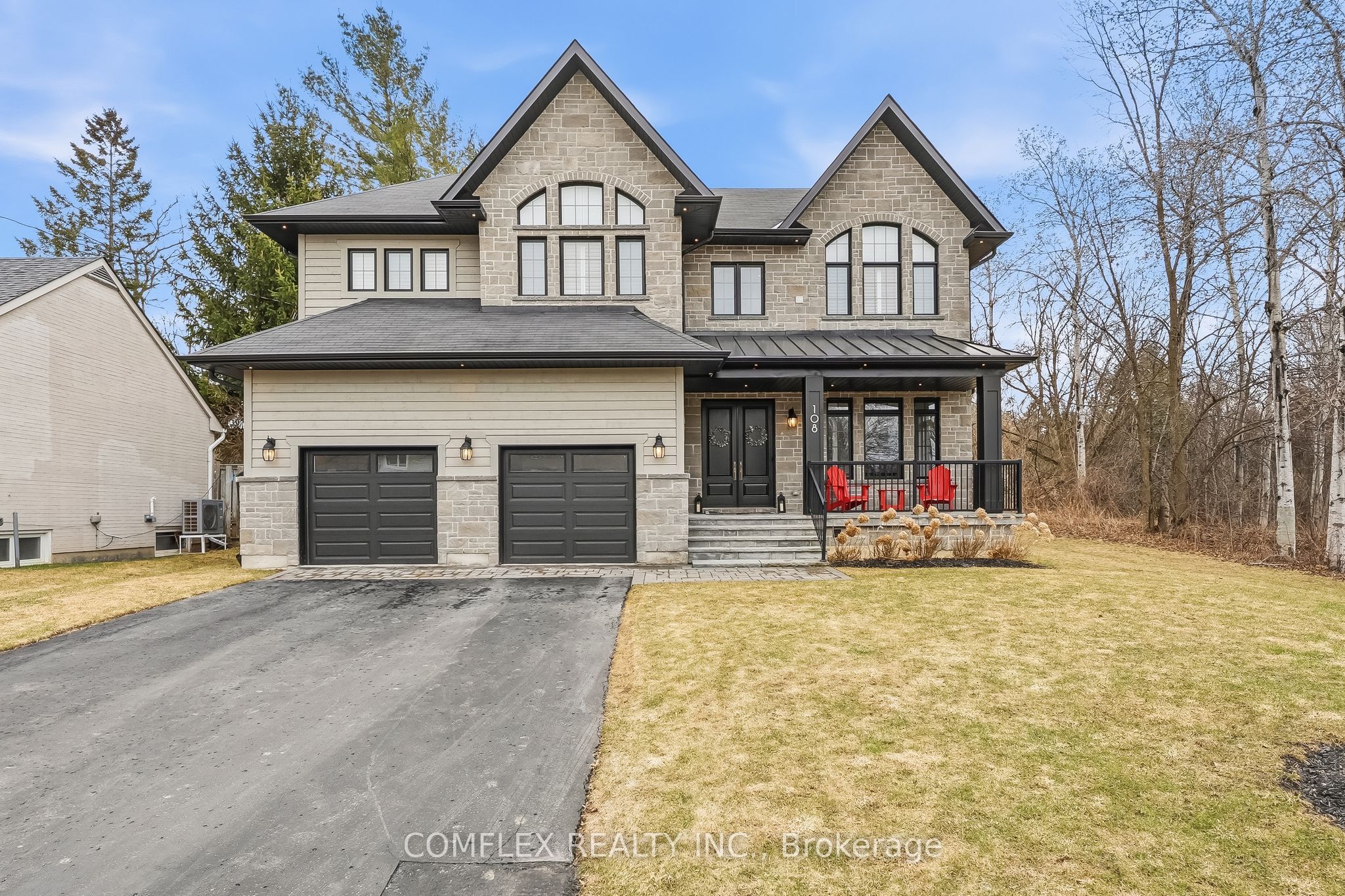 108 Avenue Road Property Photo 4