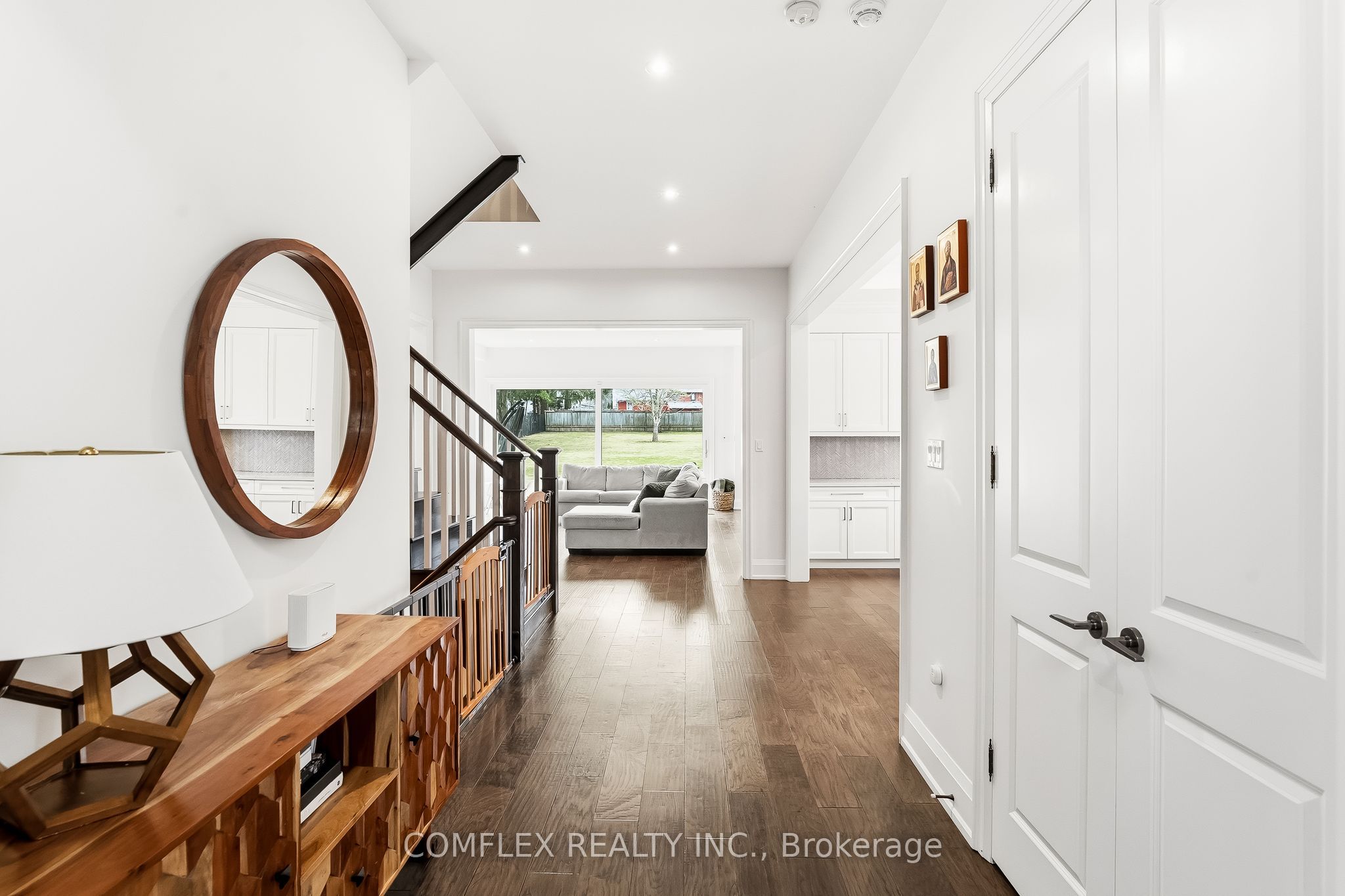108 Avenue Road Property Photo 10