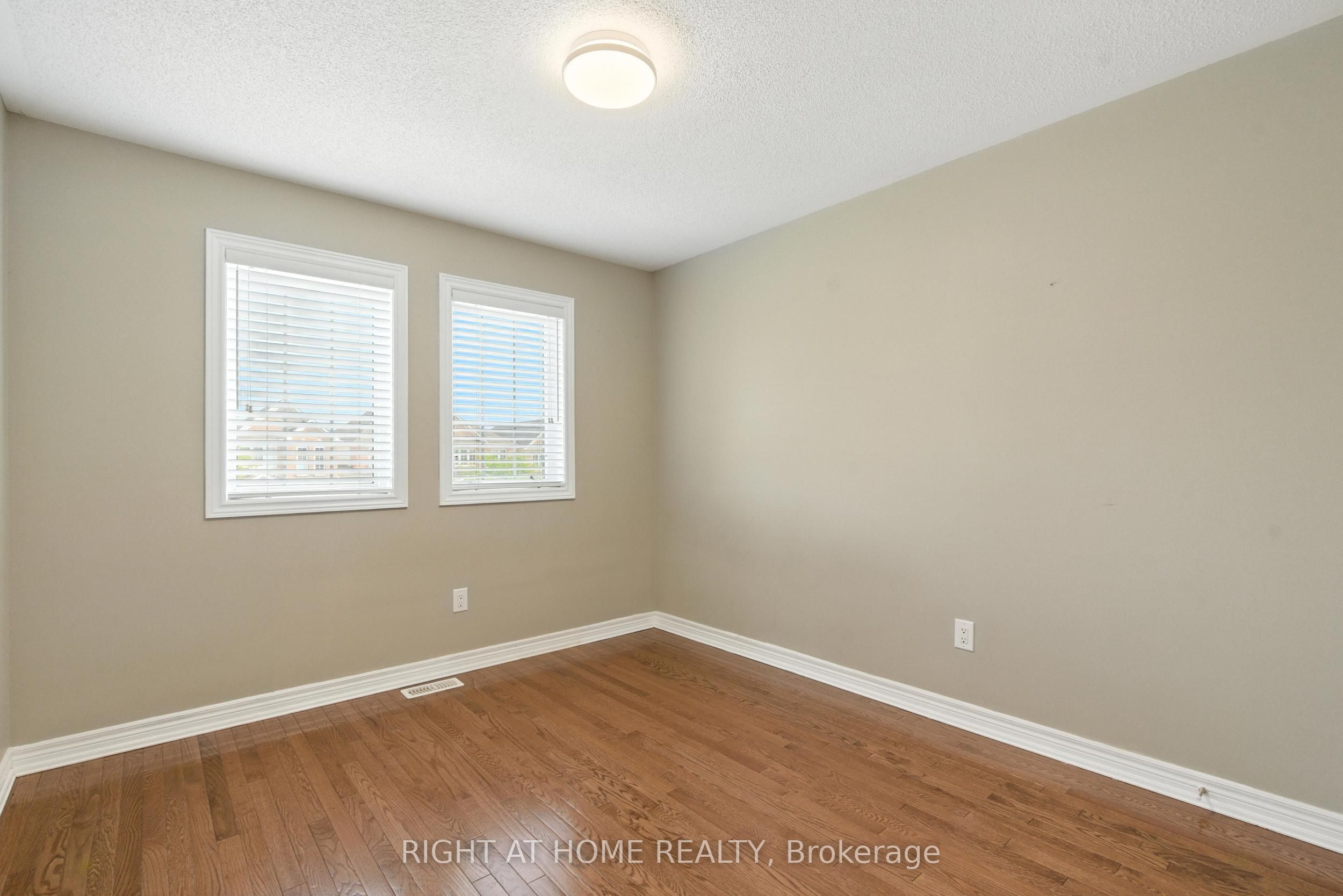 215 Canada Drive Property Photo 23