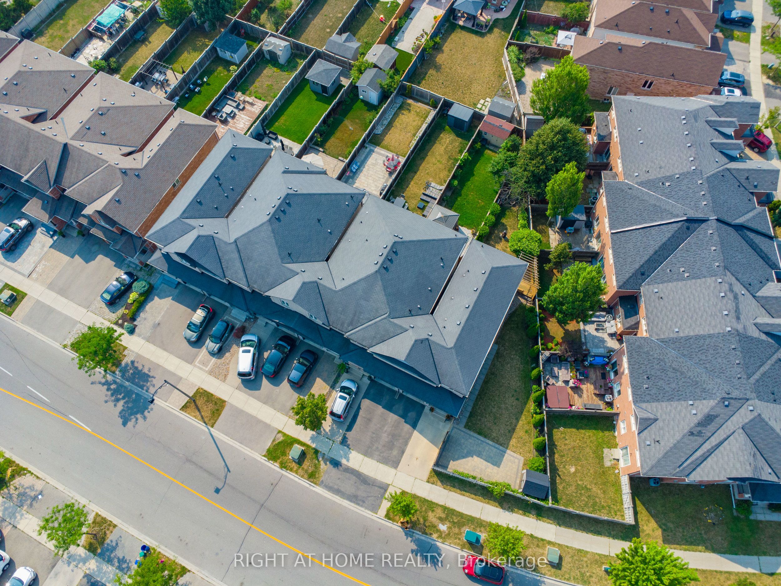 215 Canada Drive Property Photo 41