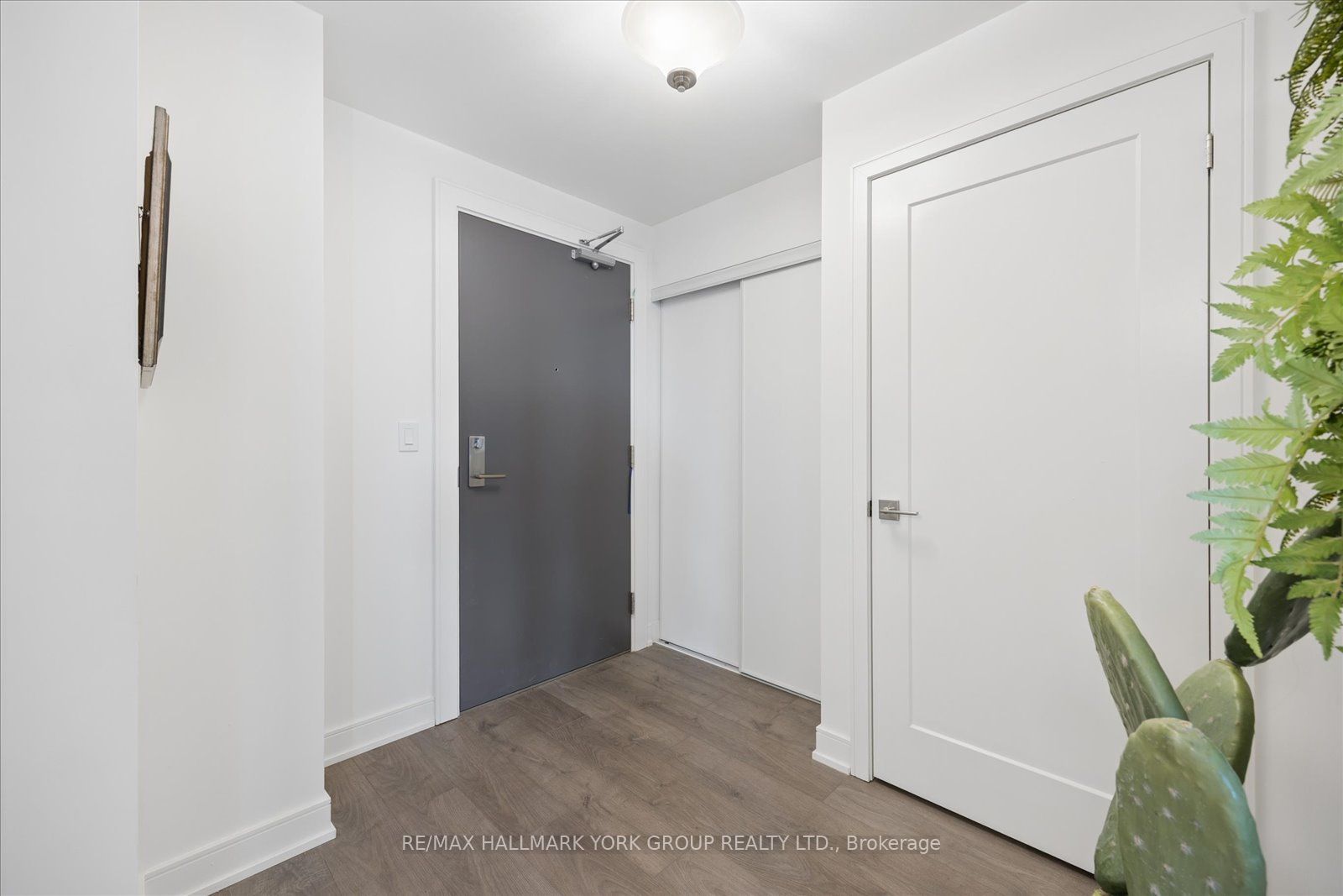 705 Davis Drive 409 Property Photo 6