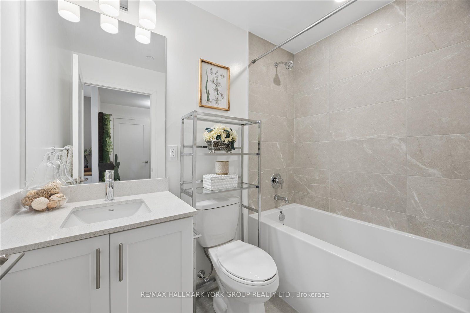705 Davis Drive 409 Property Photo 23