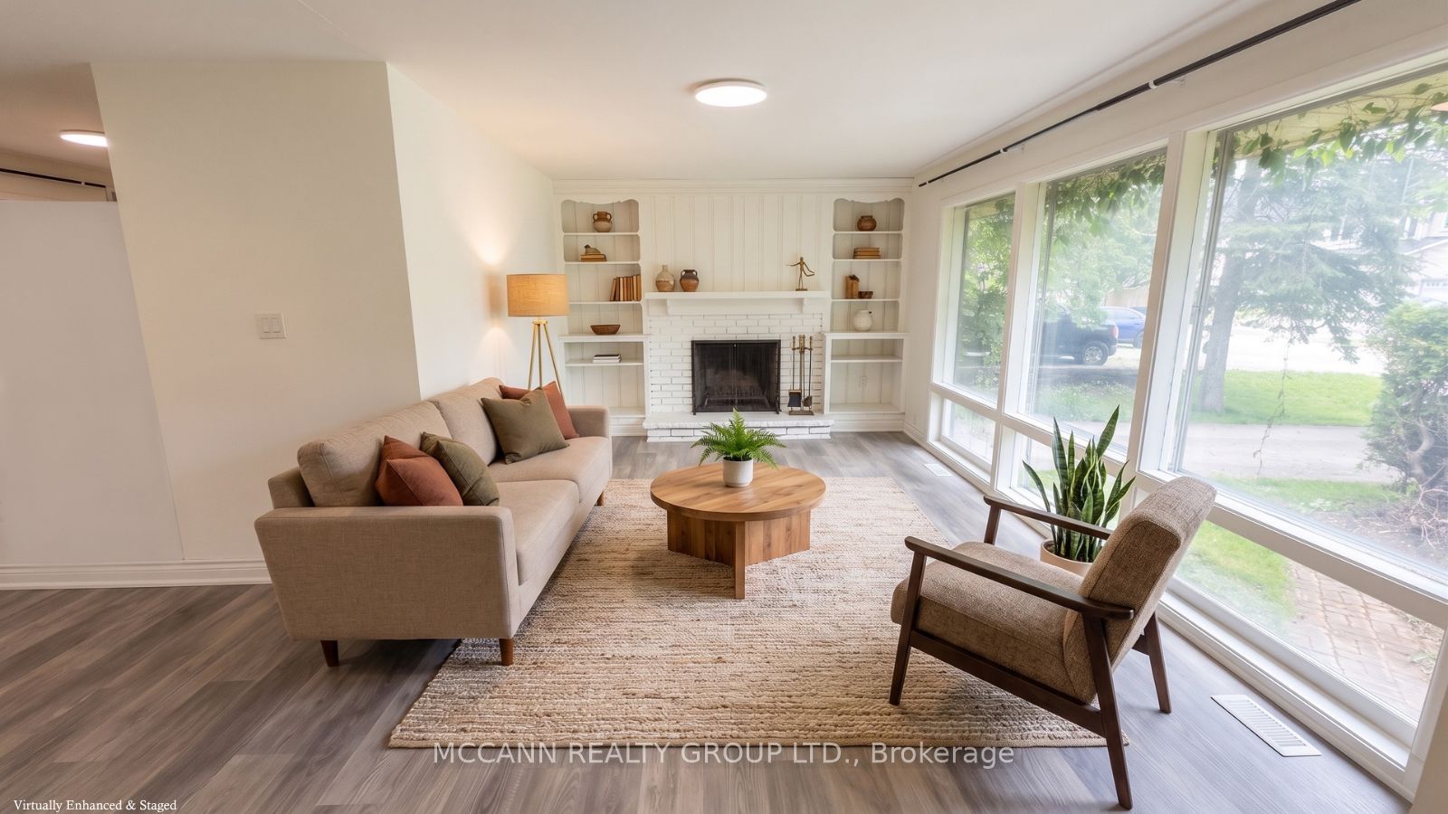 562 Mulock Court A Property Photo 6