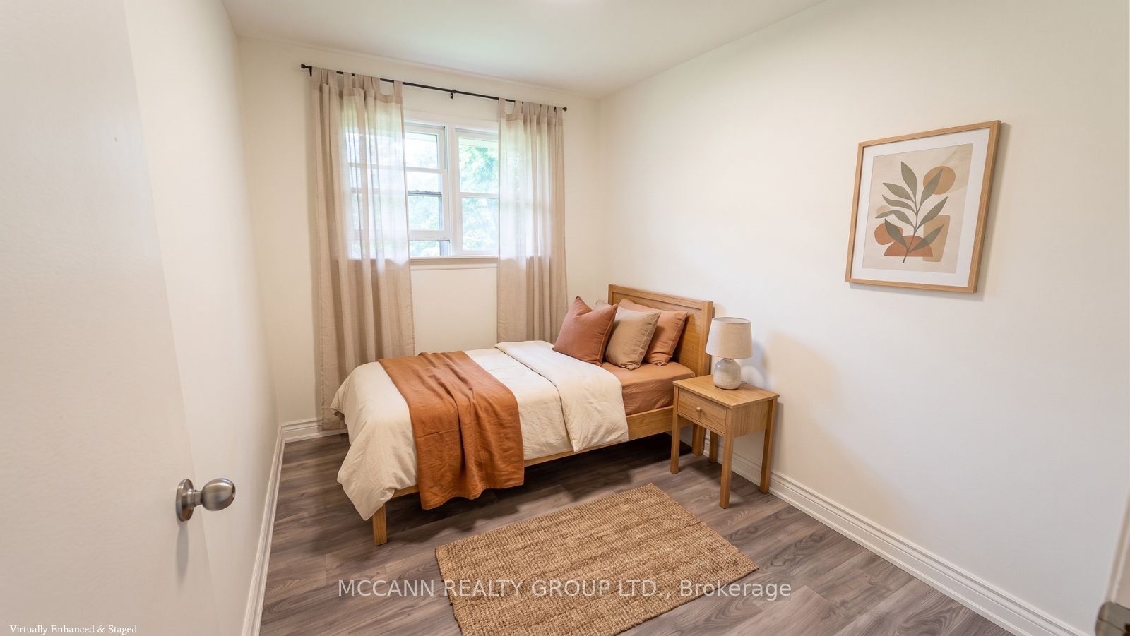 562 Mulock Court A Property Photo 15