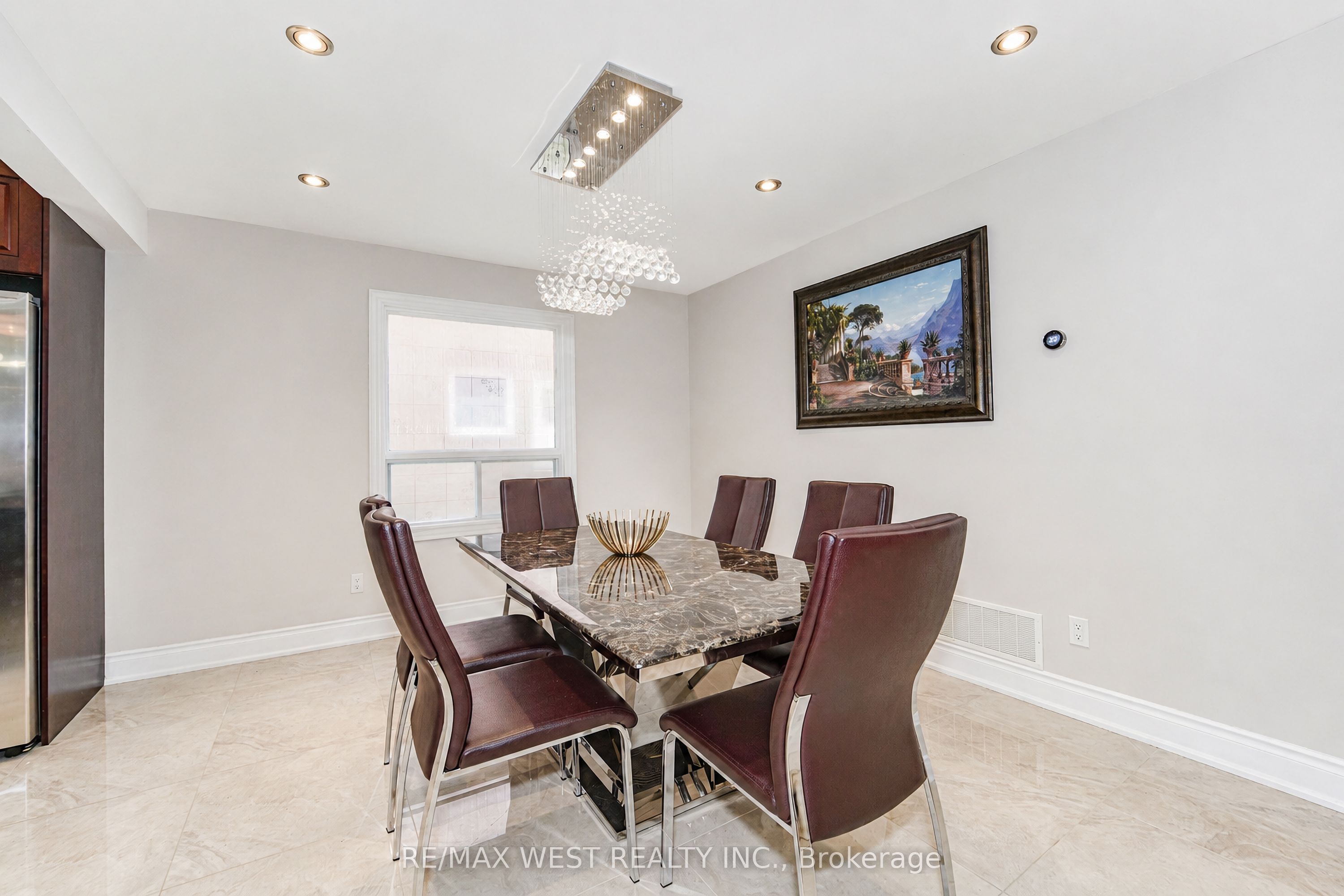 67 Dawlish Avenue Property Photo 5