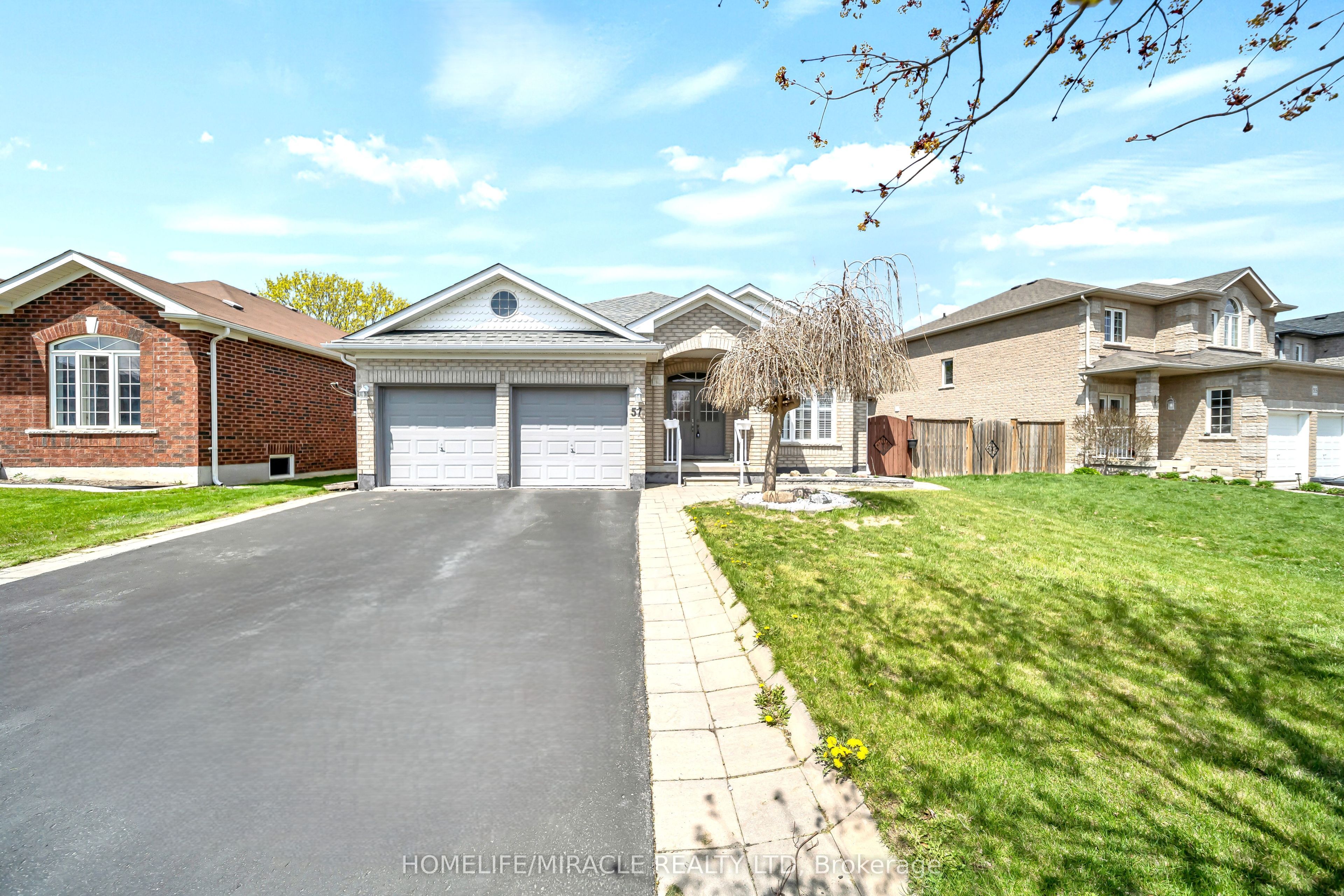 57 Bronze Crescent Property Photo 2