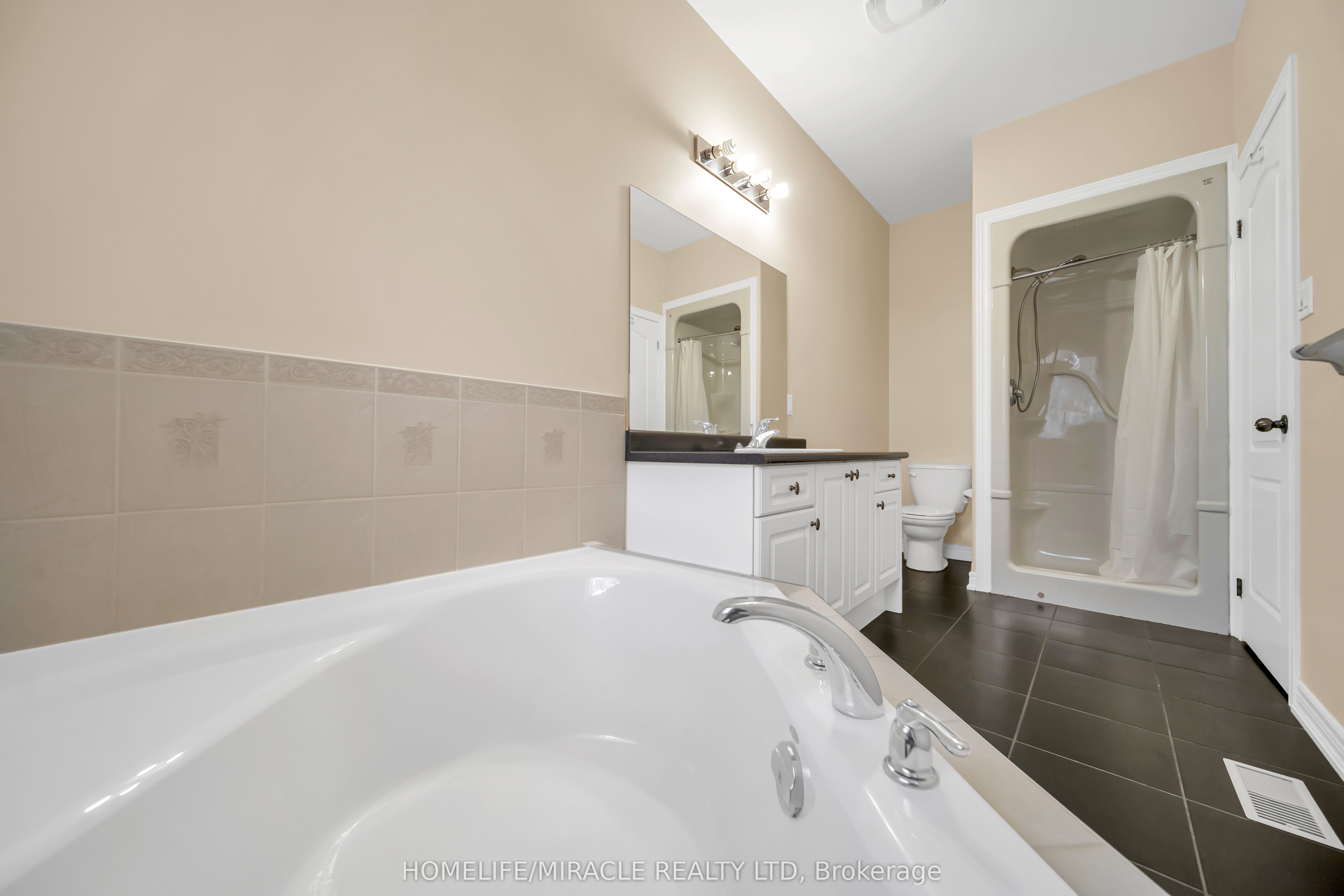 57 Bronze Crescent Property Photo 20