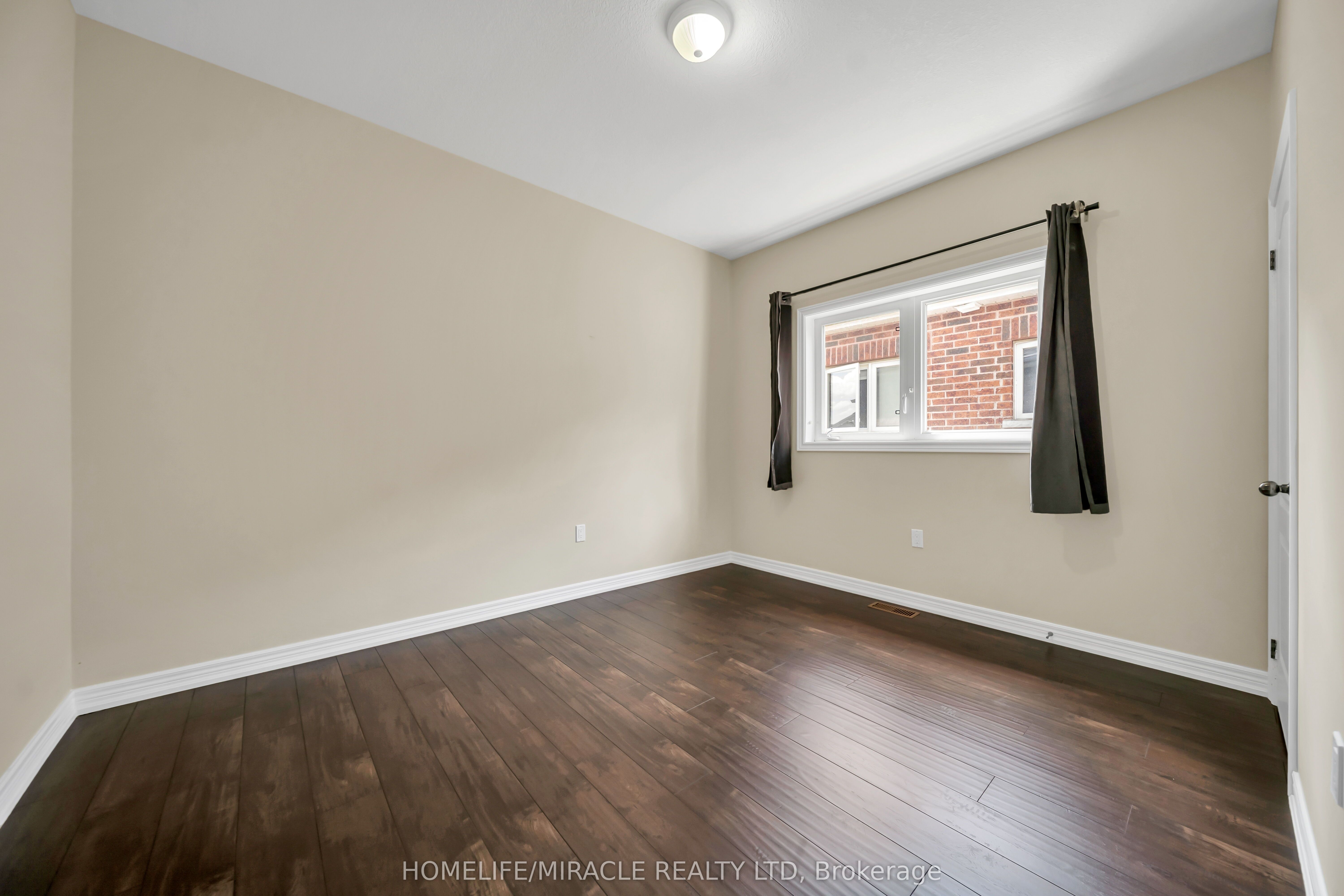 57 Bronze Crescent Property Photo 23