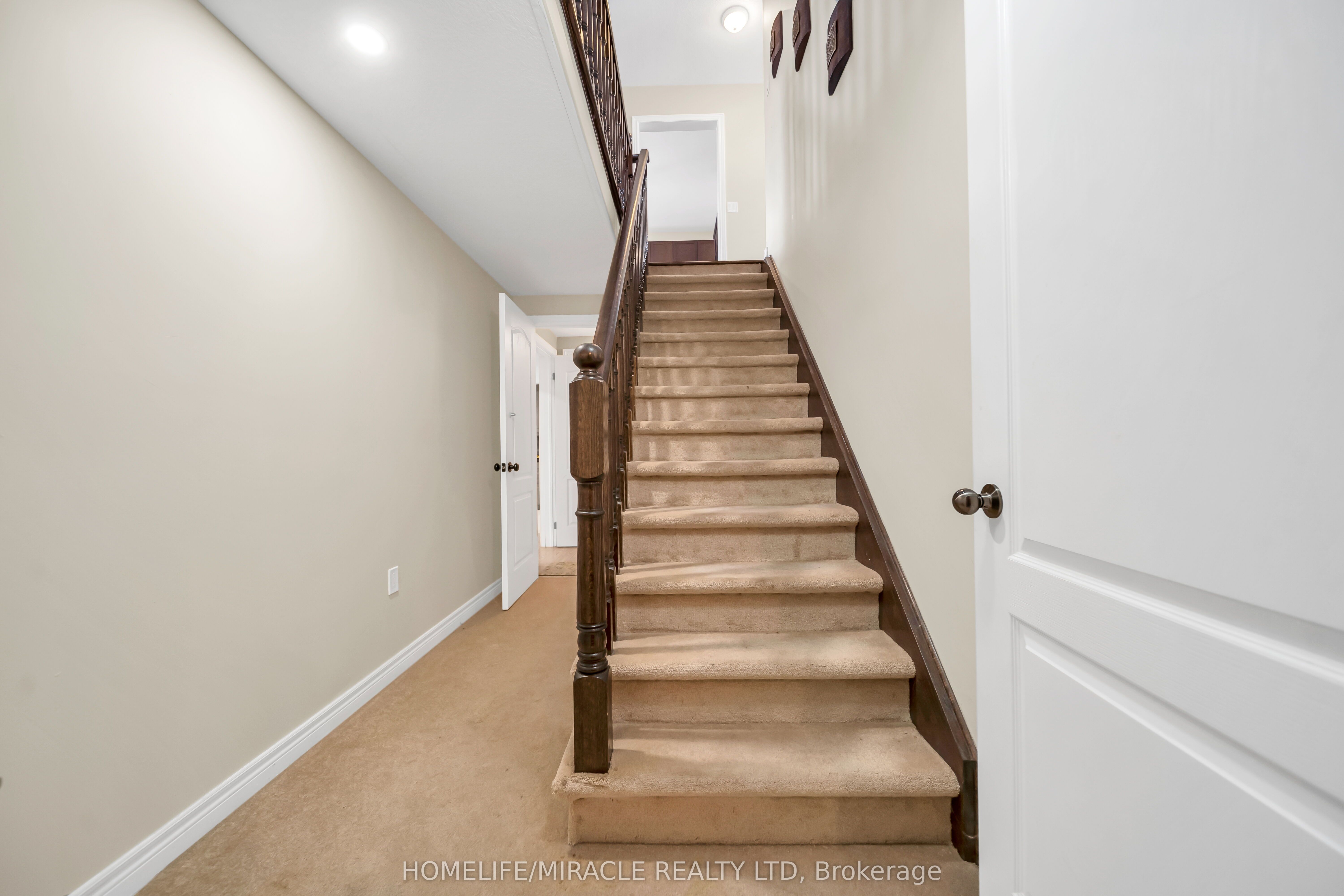57 Bronze Crescent Property Photo 24