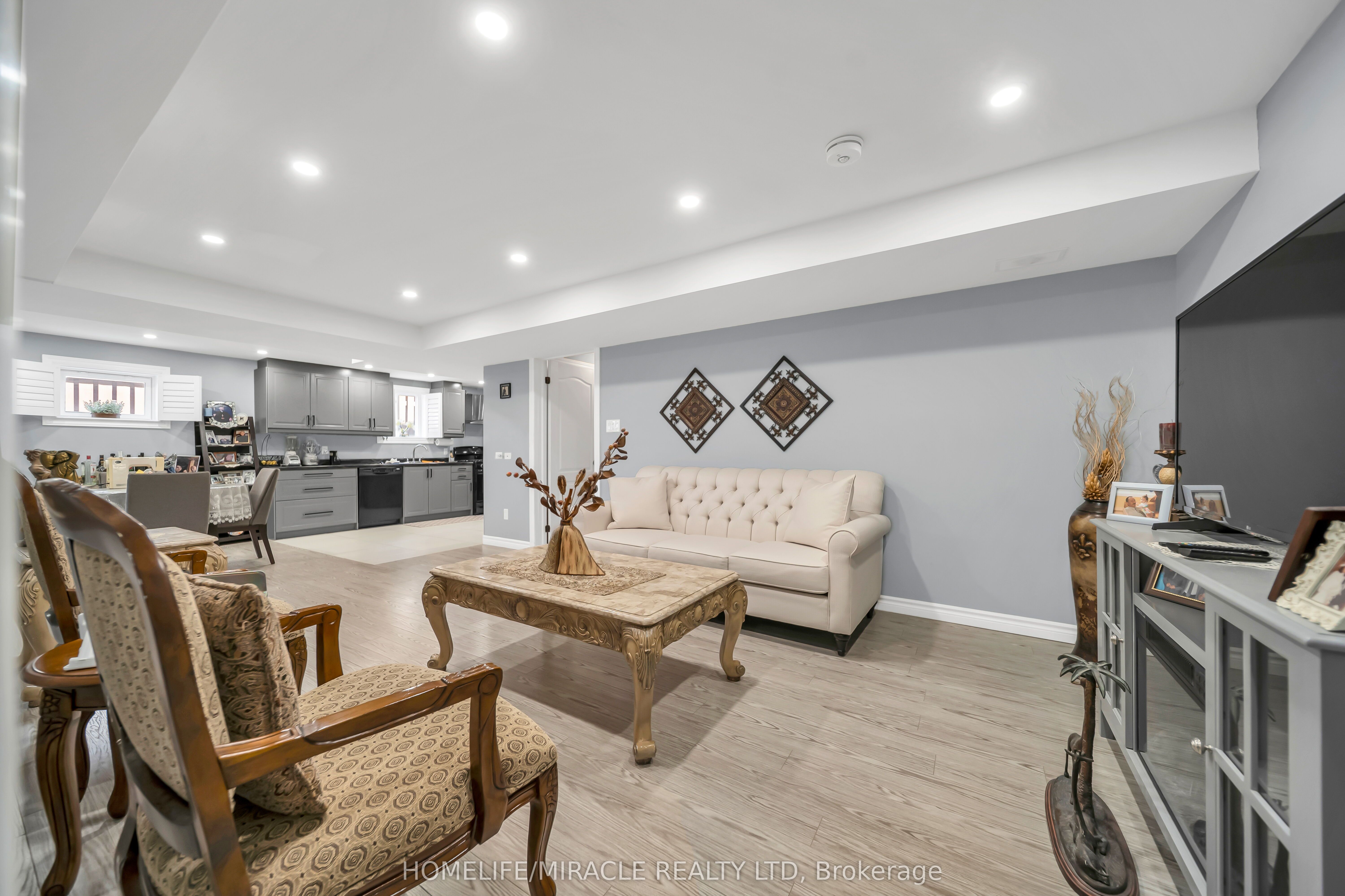 57 Bronze Crescent Property Photo 26