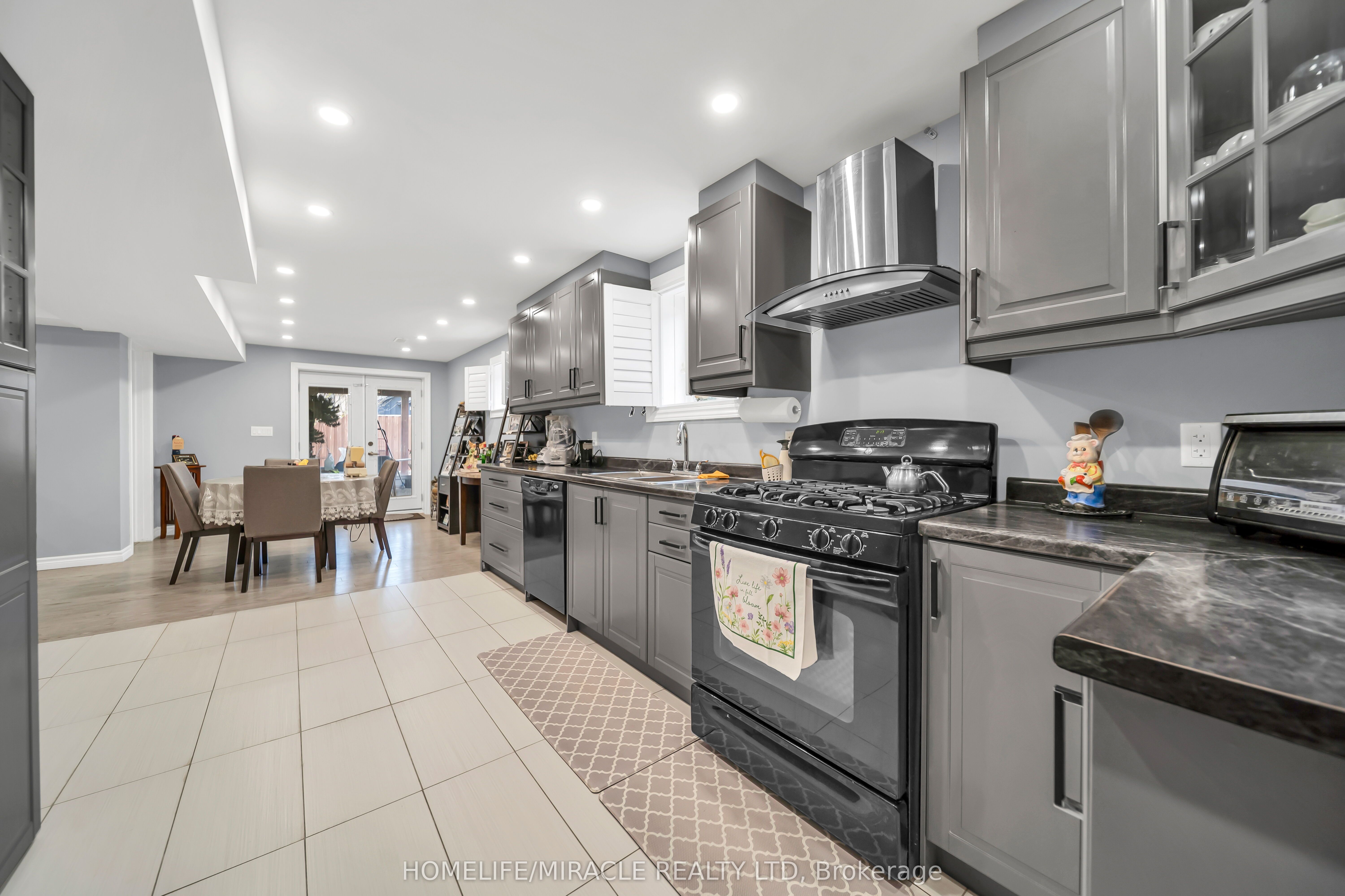57 Bronze Crescent Property Photo 30