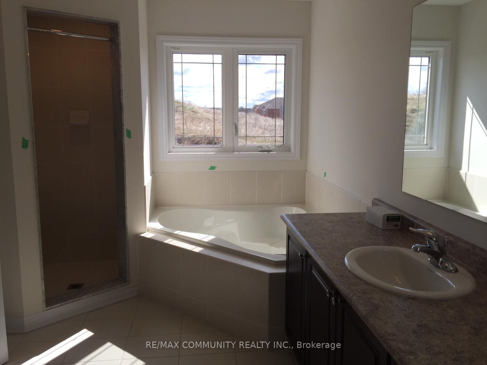 9 Stoddart Street Property Photo 6