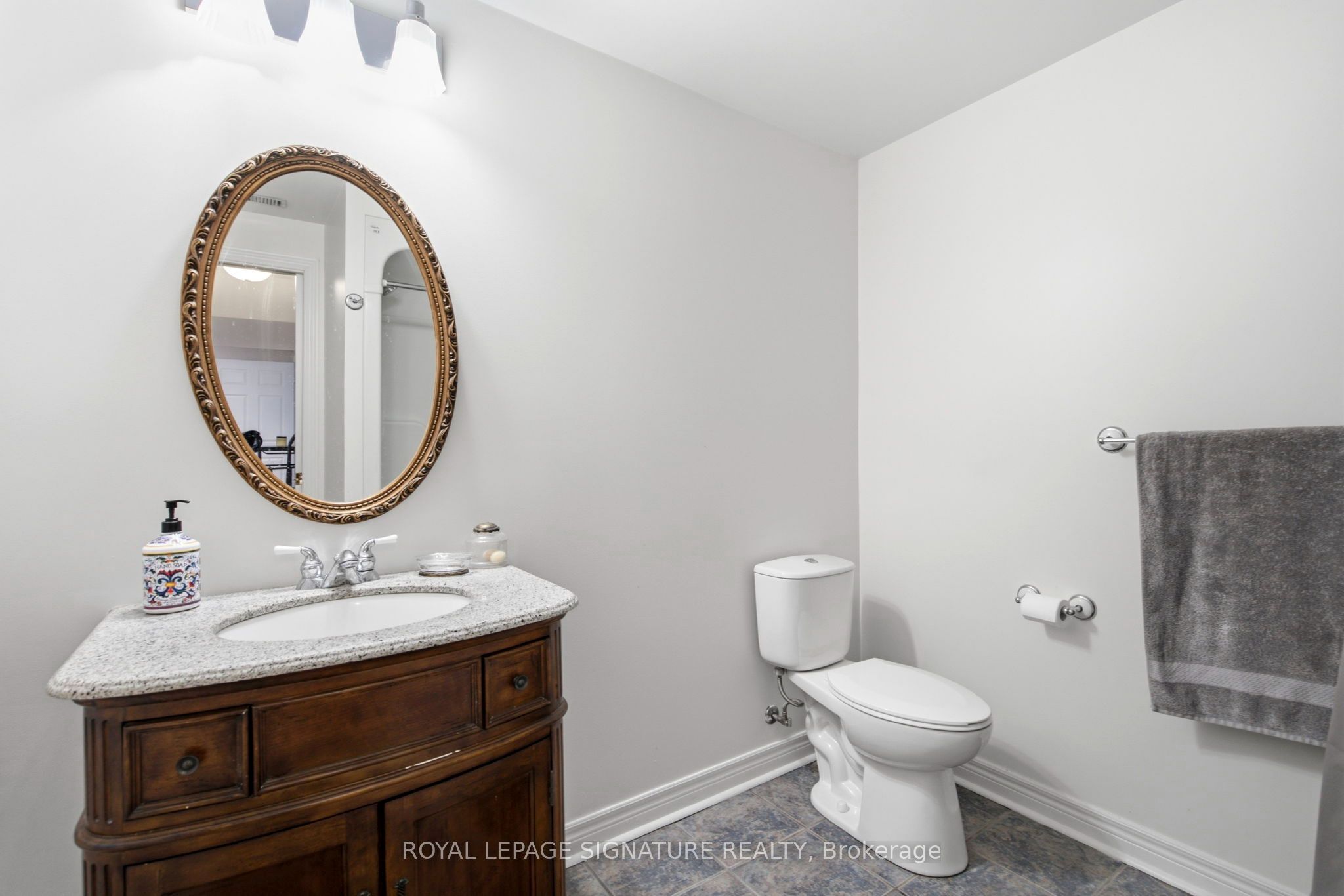 1252 Concession Rd 7 Property Photo 23