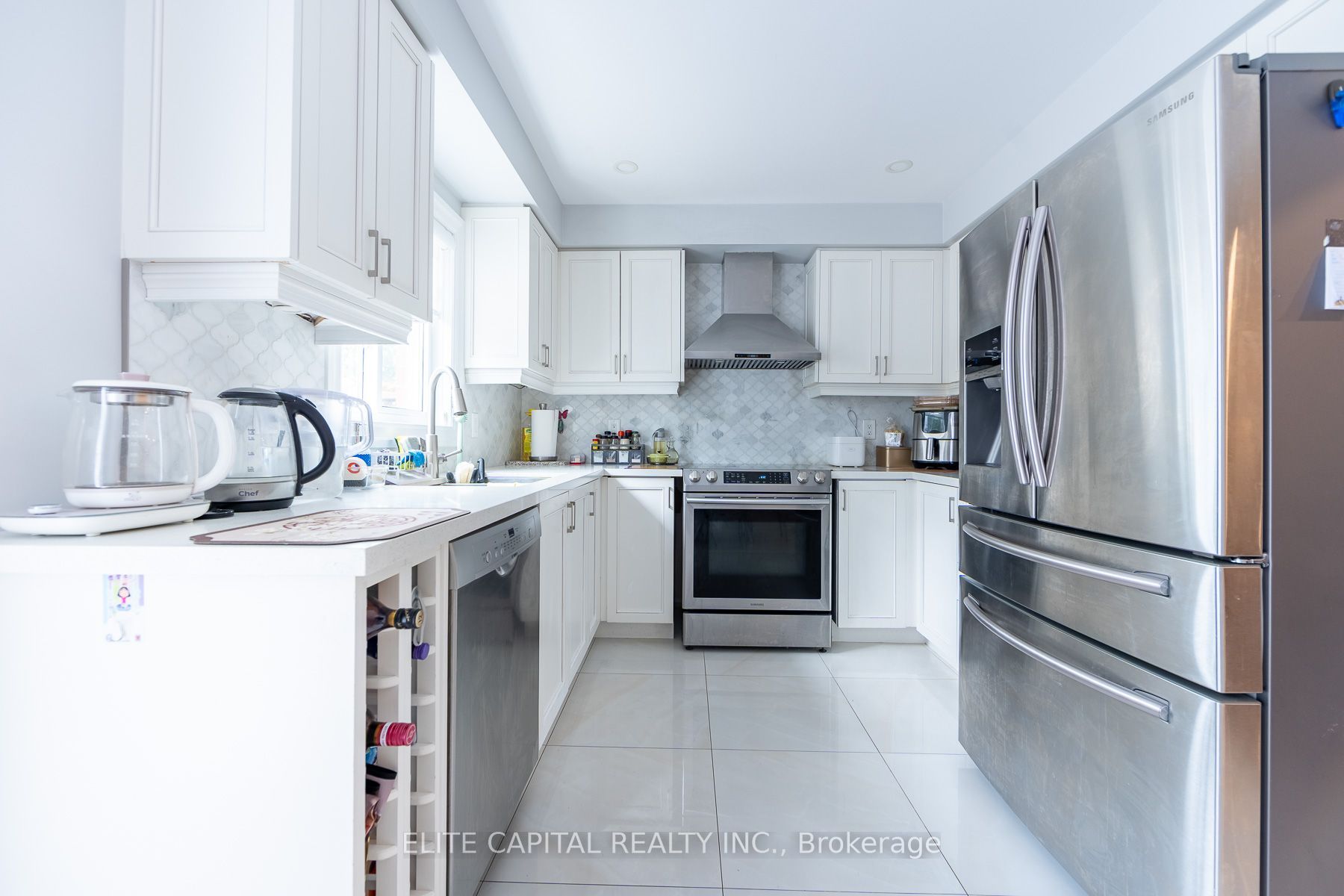 405 King Street E Property Photo 6