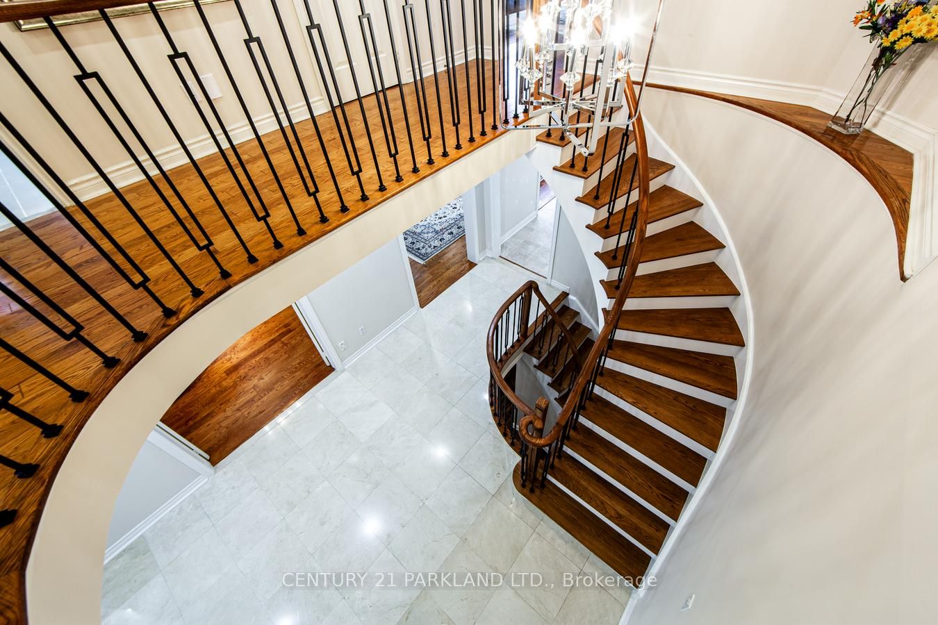 112 Strathearn Avenue Property Photo 20