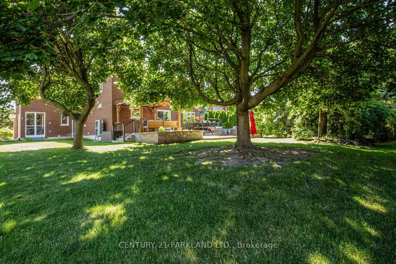 112 Strathearn Avenue Property Photo 47