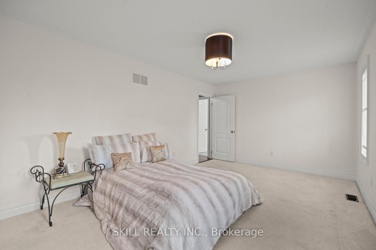 1390 Dallman Street Property Photo 28