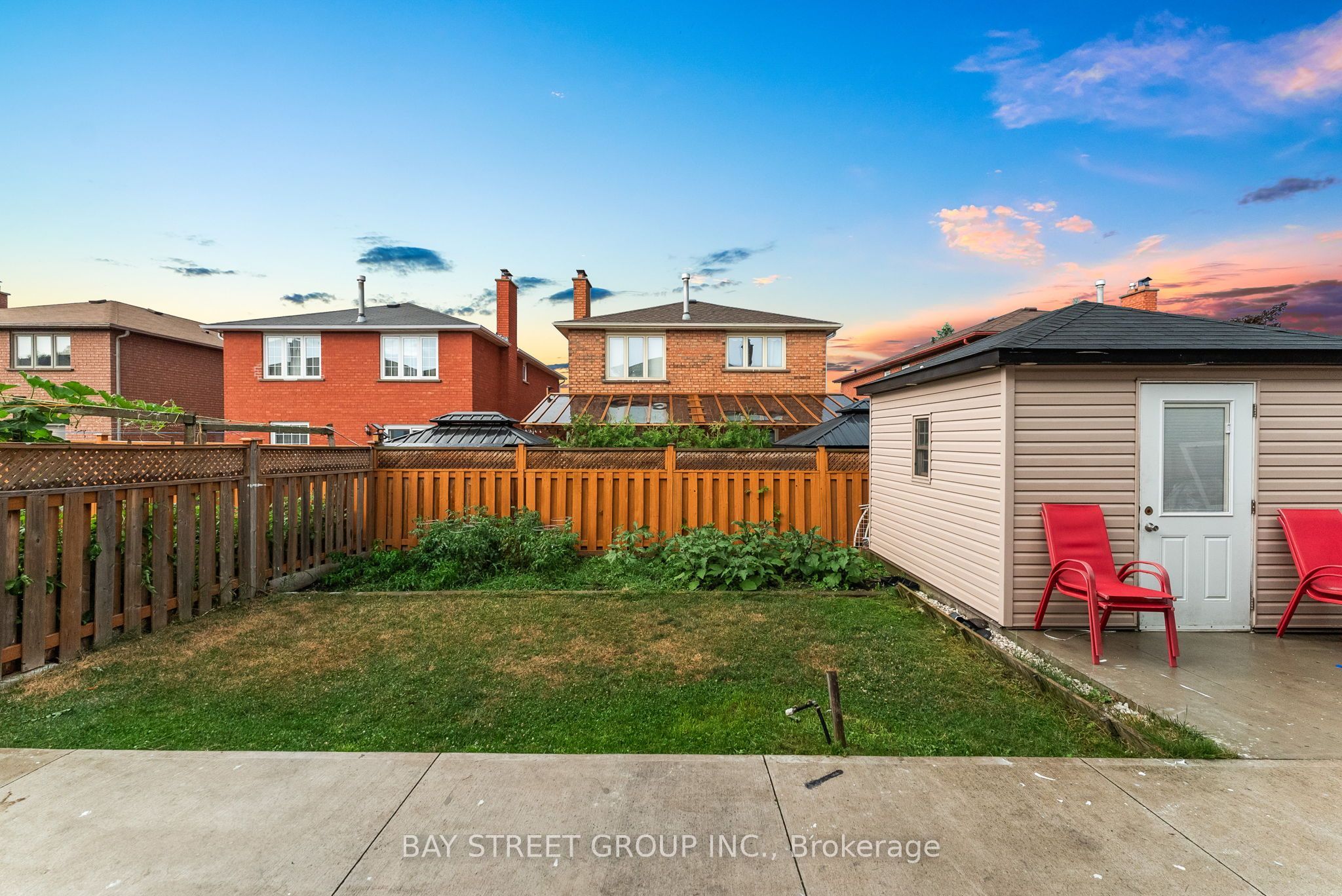 34 Lamp Crescent Property Photo 3