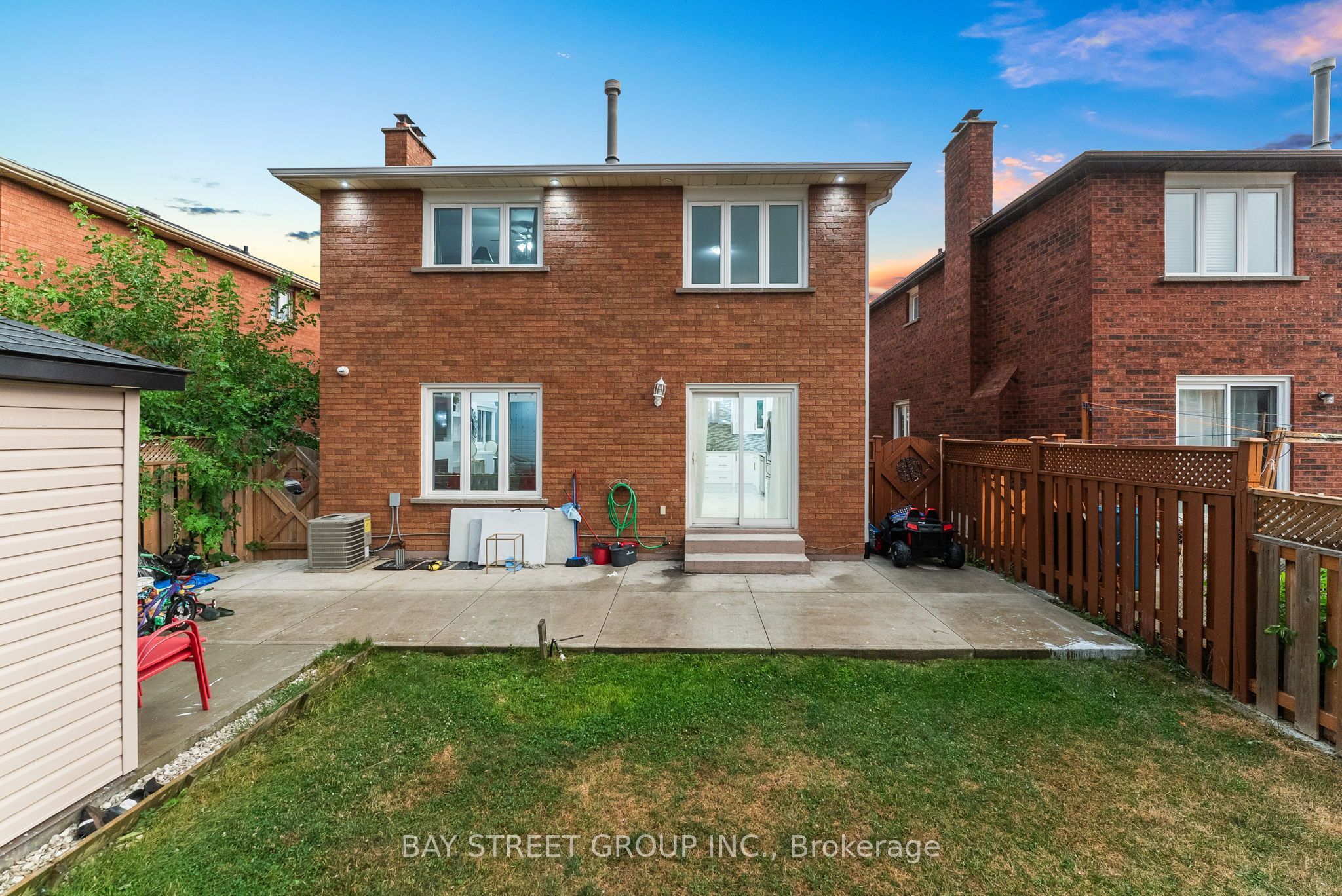 34 Lamp Crescent Property Photo 4